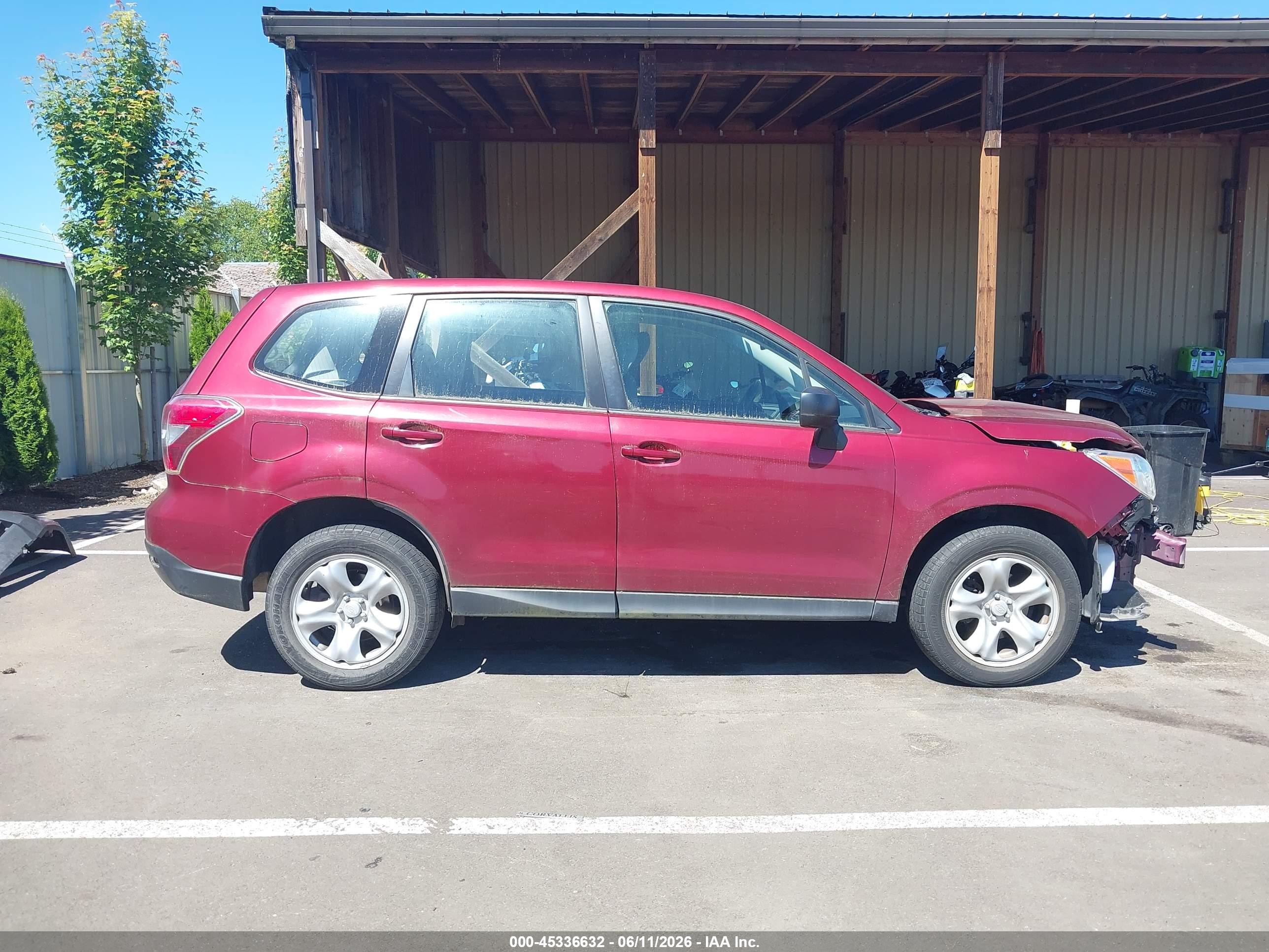 2014 Subaru Forester 2.5i Red vin: JF2SJAAC2EH486180