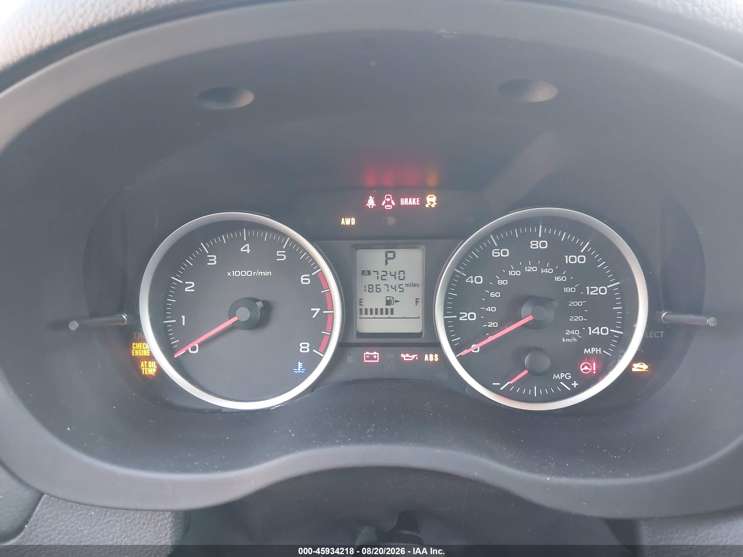 2014 Subaru Forester 2.5i Silver vin: JF2SJAAC2EH494022