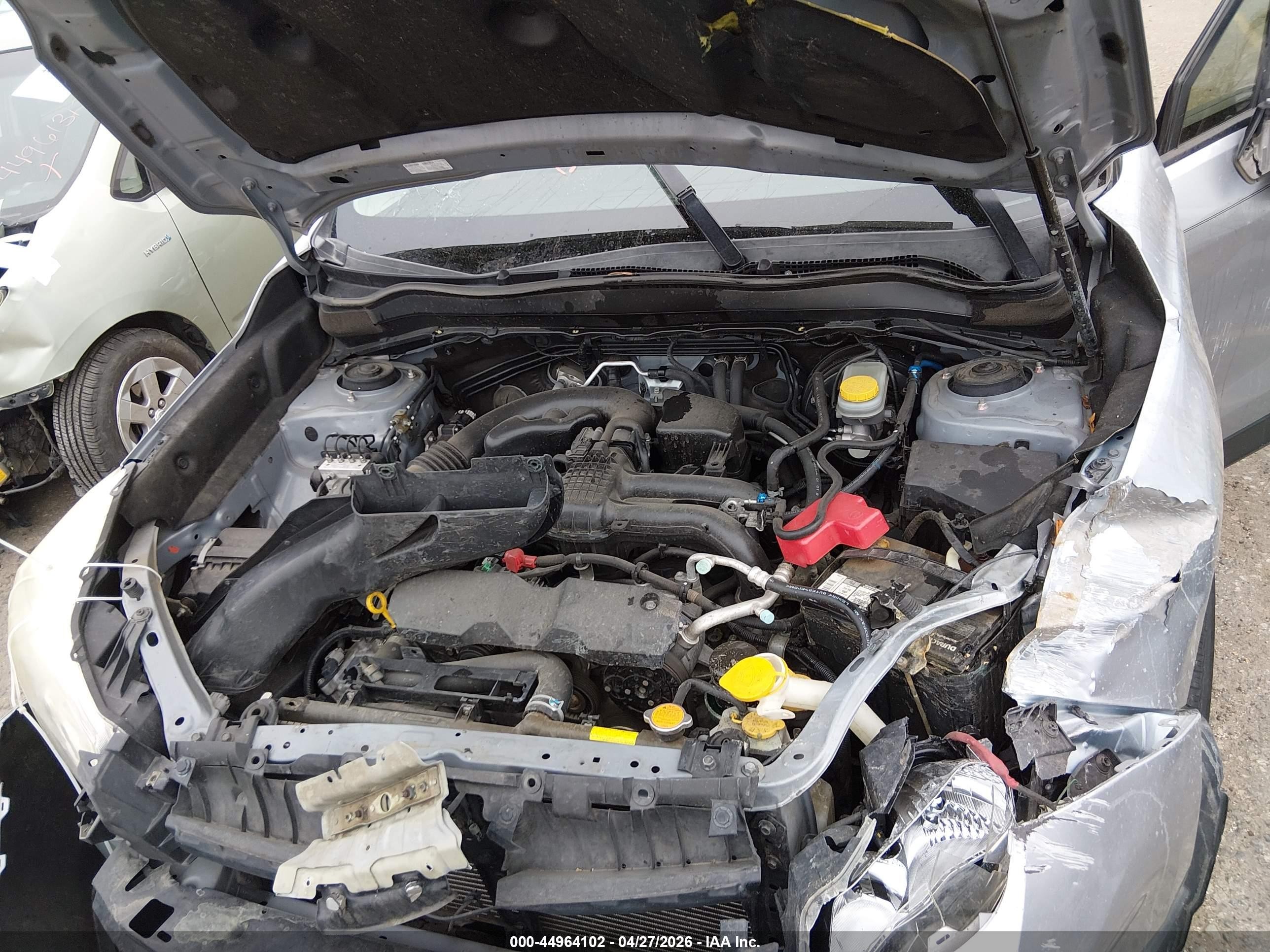2014 Subaru Forester 2.5i Silver vin: JF2SJAAC2EH512812