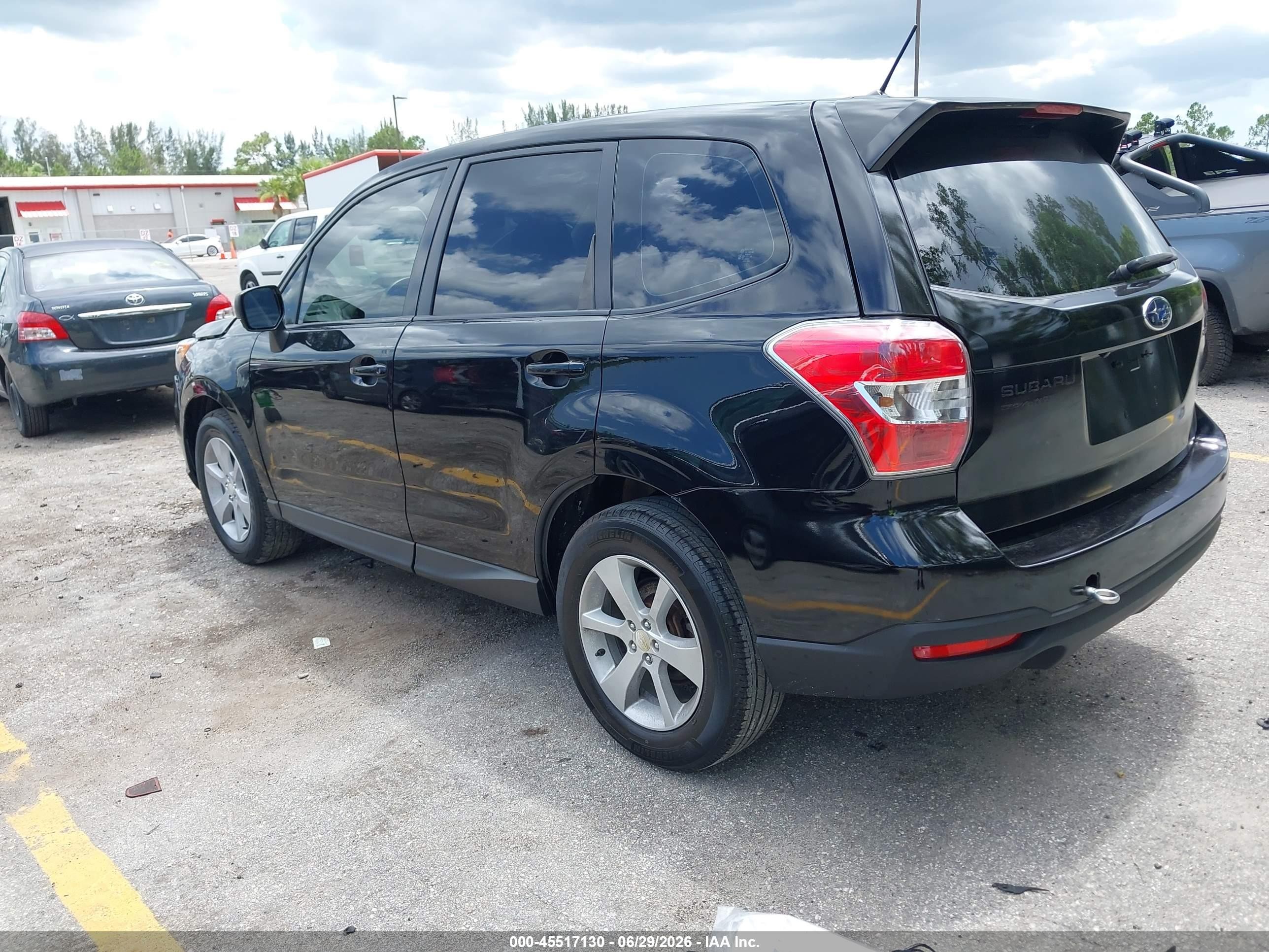2015 Subaru Forester 2.5i Black vin: JF2SJAAC2FH583171