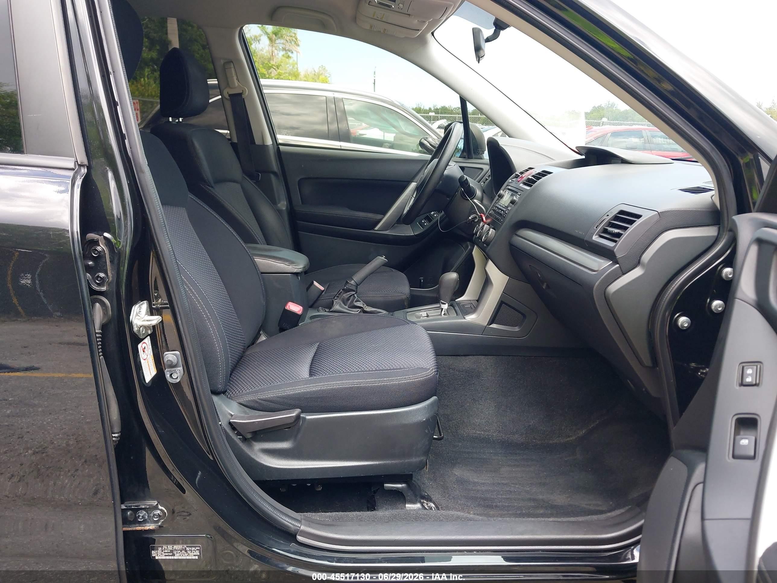 2015 Subaru Forester 2.5i Black vin: JF2SJAAC2FH583171