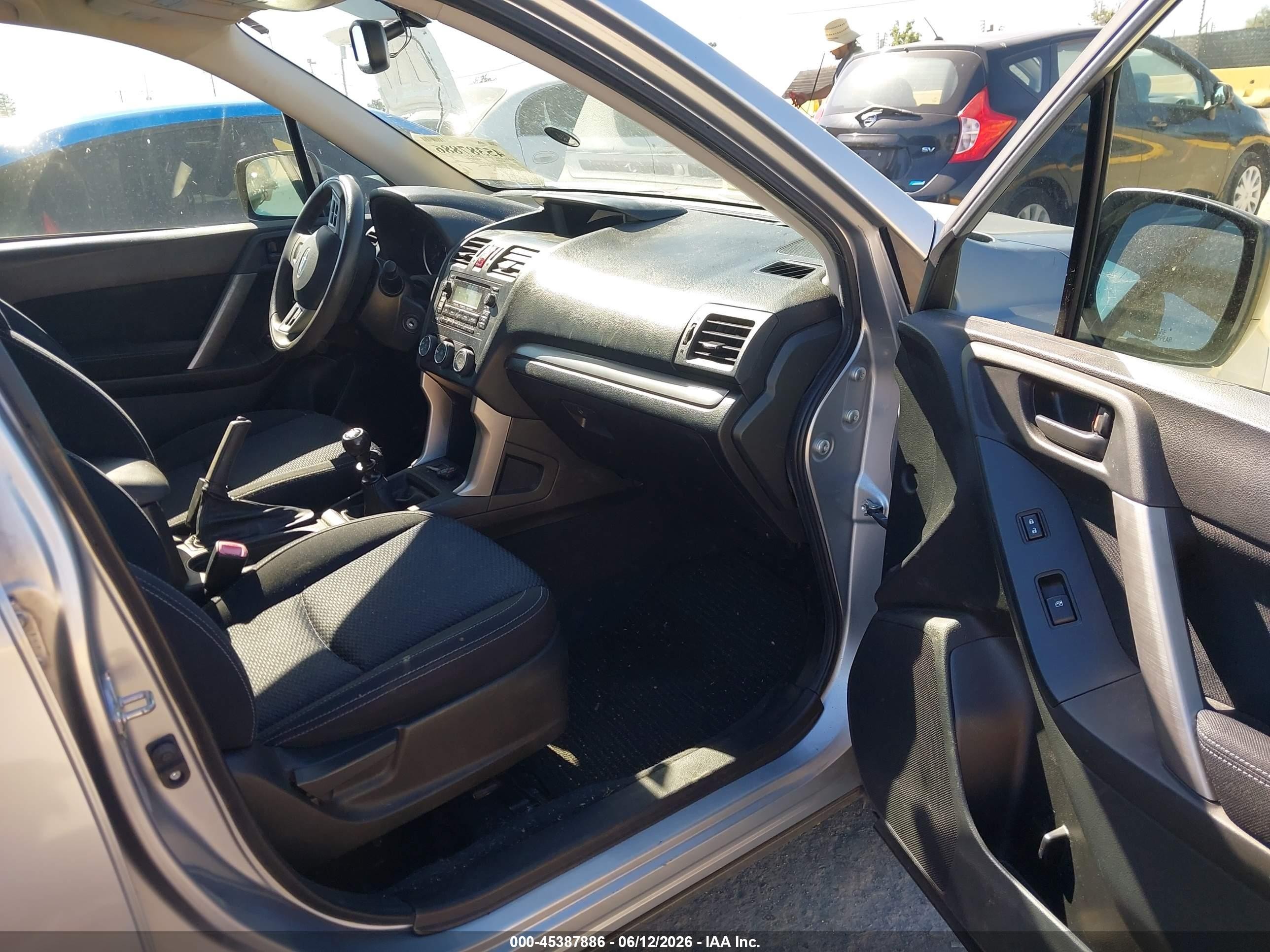2014 Subaru Forester 2.5i Gray vin: JF2SJAAC3EG441576