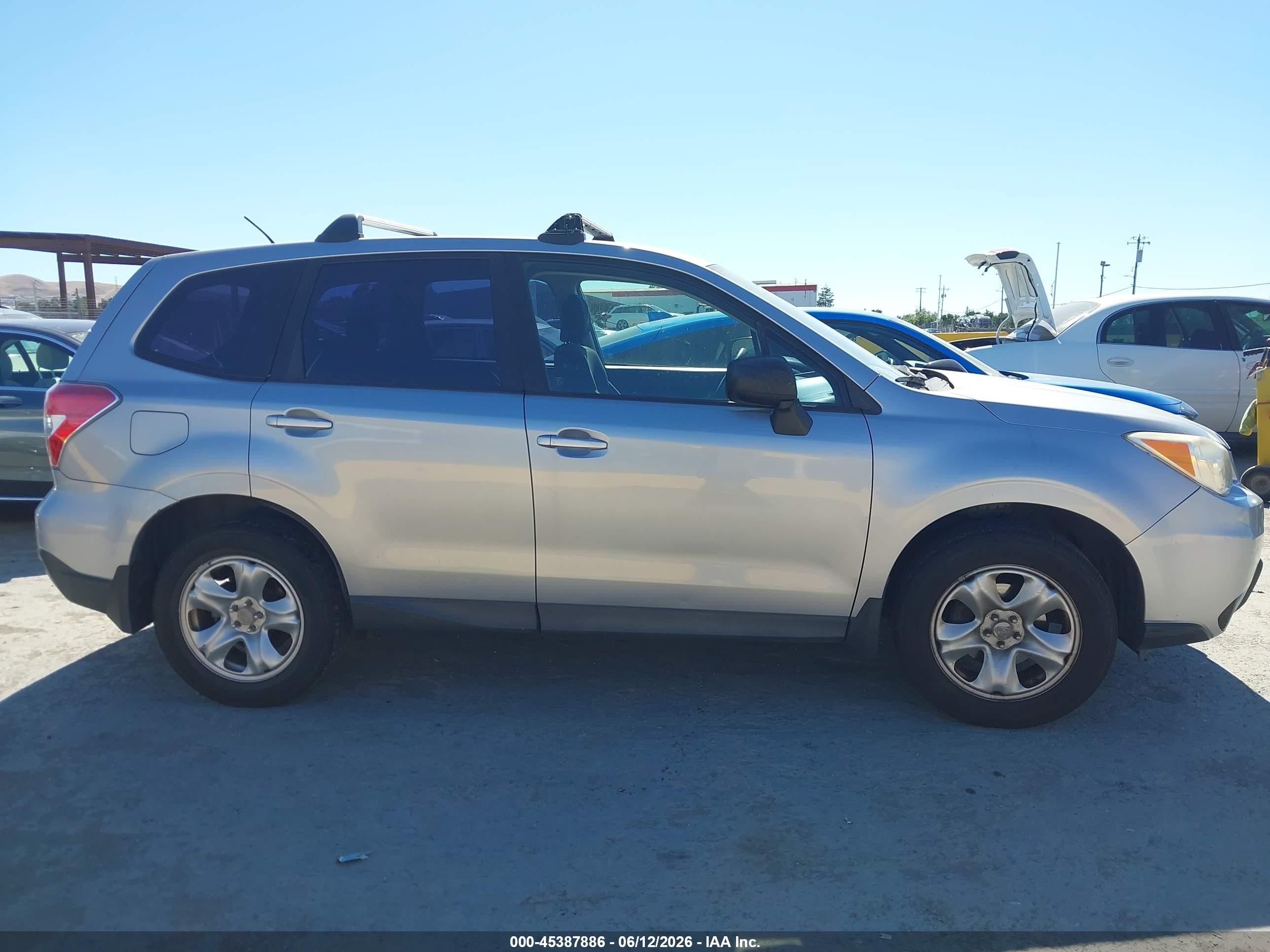 2014 Subaru Forester 2.5i Gray vin: JF2SJAAC3EG441576