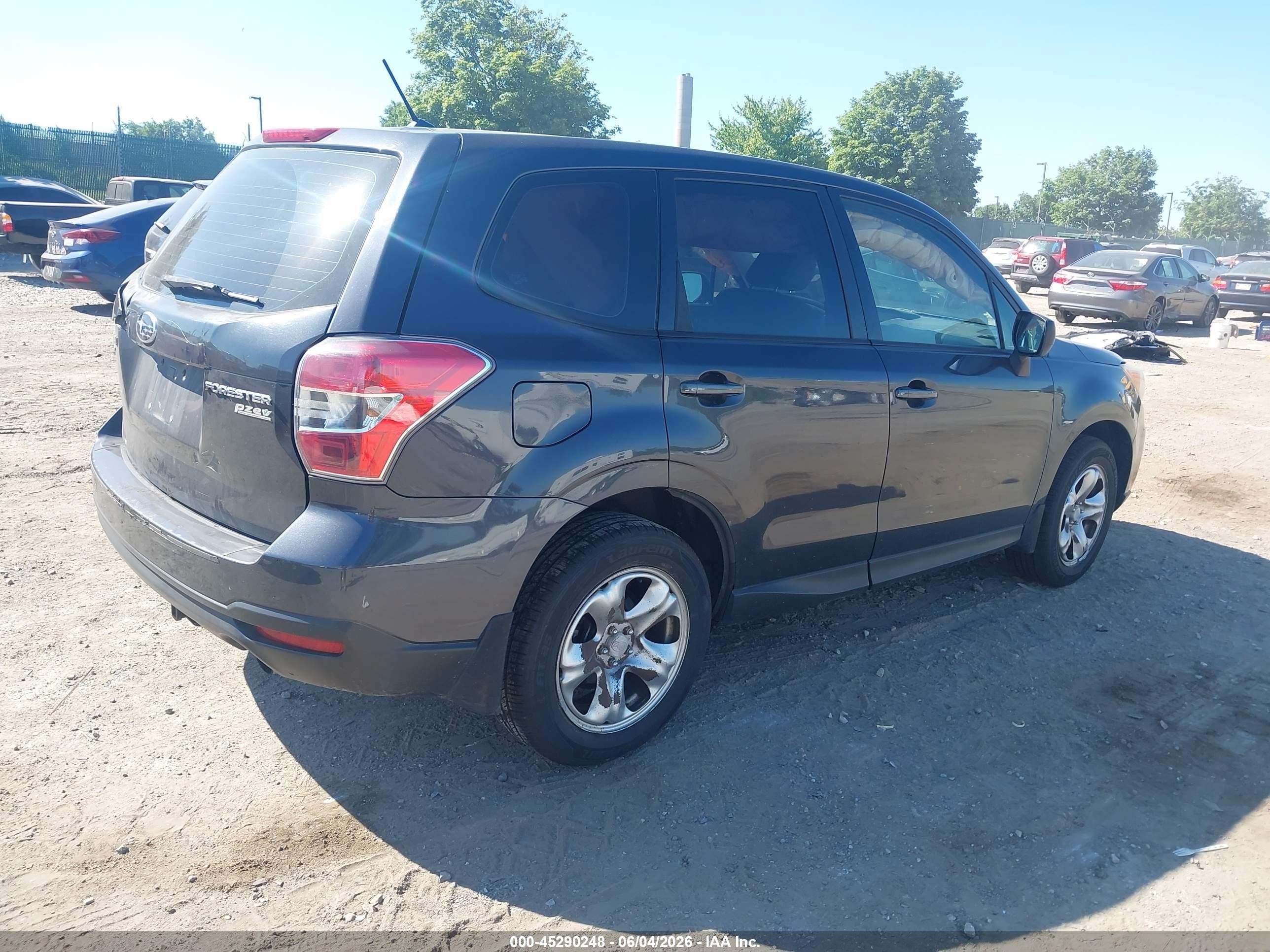 2014 Subaru Forester 2.5i Gray vin: JF2SJAAC3EG451444