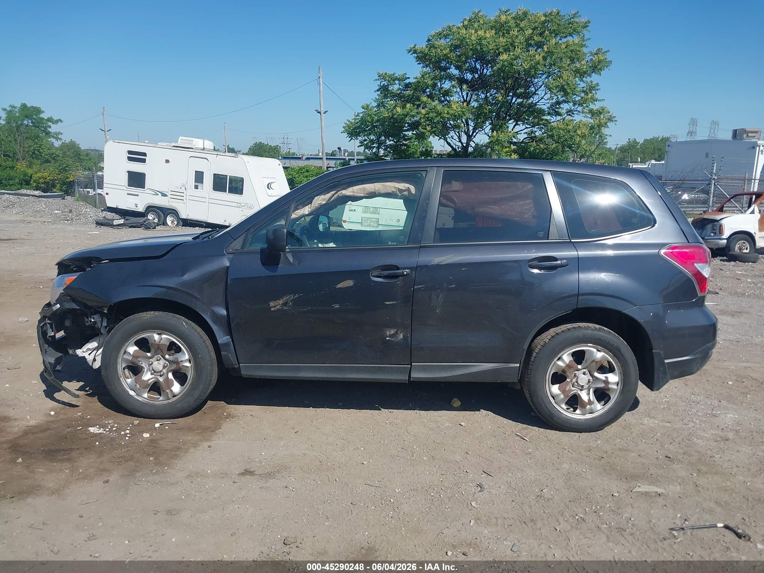 2014 Subaru Forester 2.5i Gray vin: JF2SJAAC3EG451444