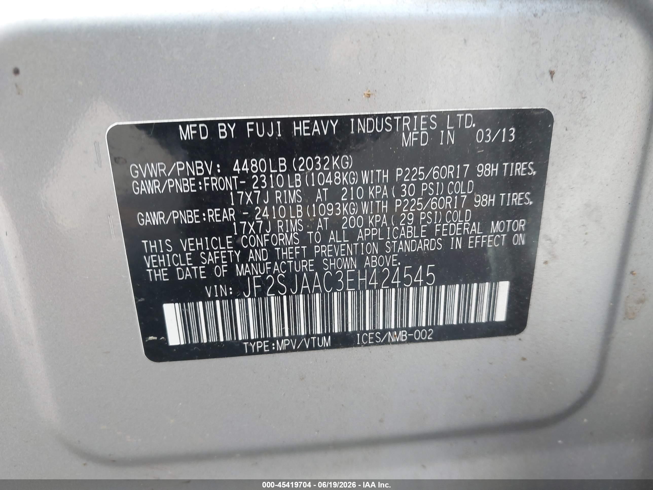 2014 Subaru Forester 2.5i Silver vin: JF2SJAAC3EH424545