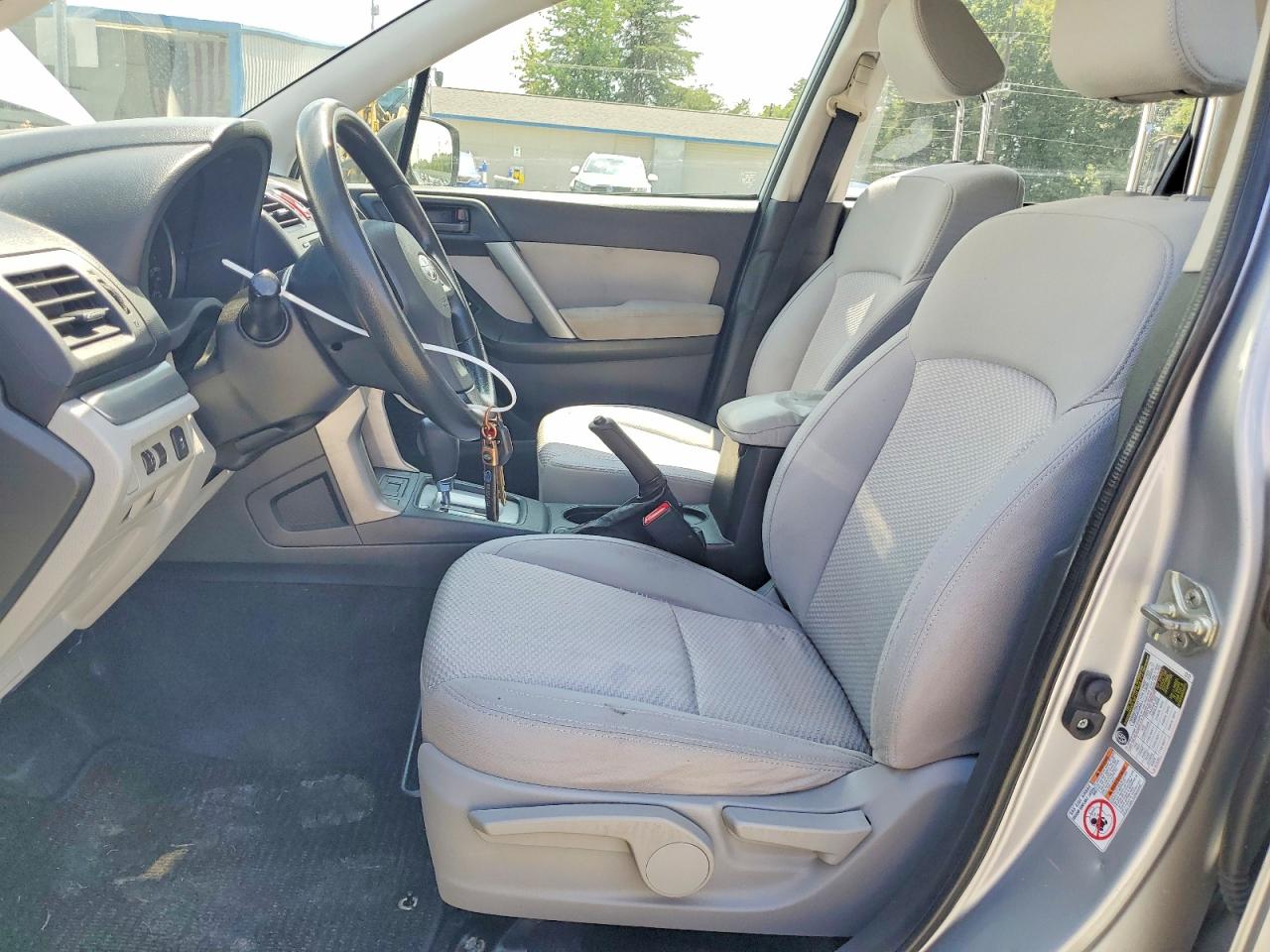 2014 Subaru Forester 2.5i Silver vin: JF2SJAAC3EH446884