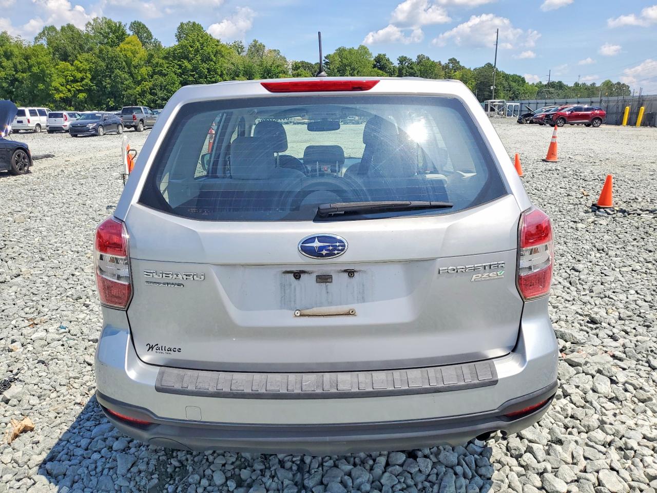 2014 Subaru Forester 2.5i Silver vin: JF2SJAAC3EH446884