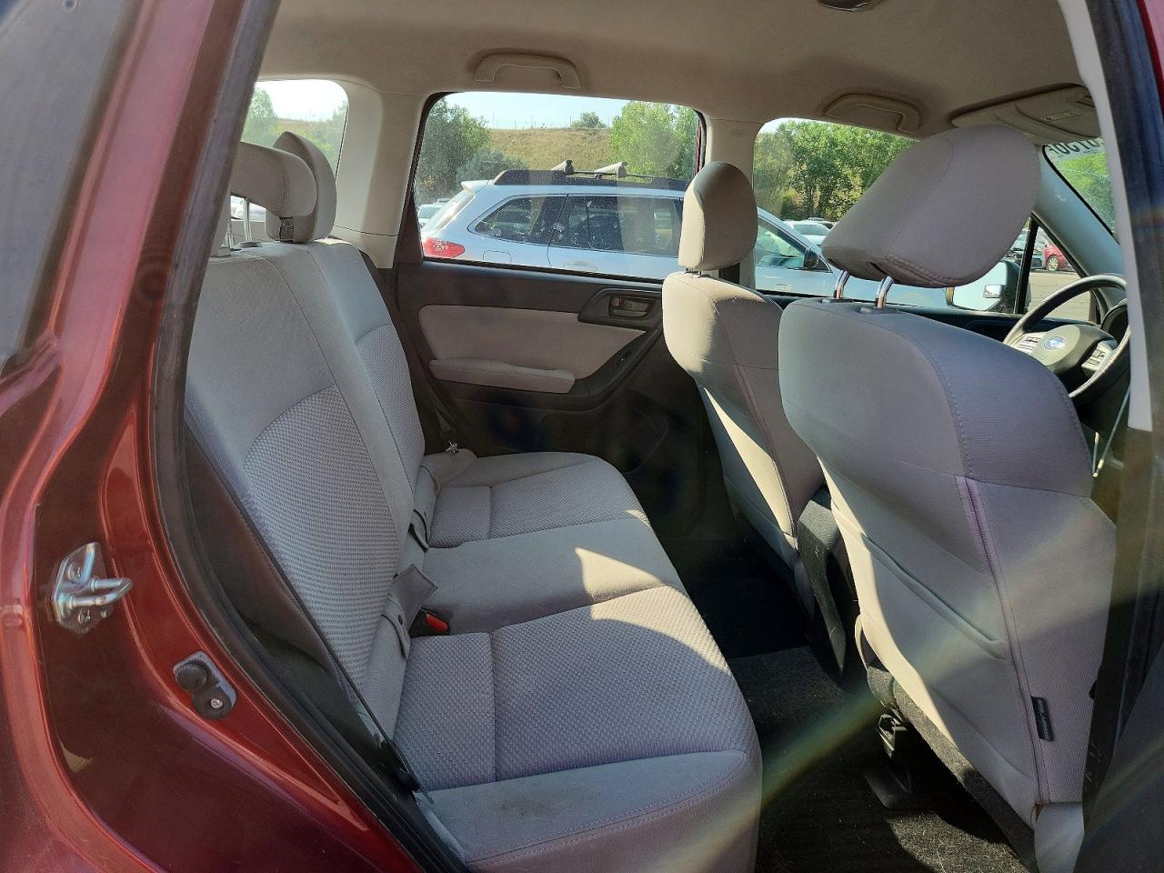 2014 Subaru Forester 2.5i Burgundy vin: JF2SJAAC3EH510647