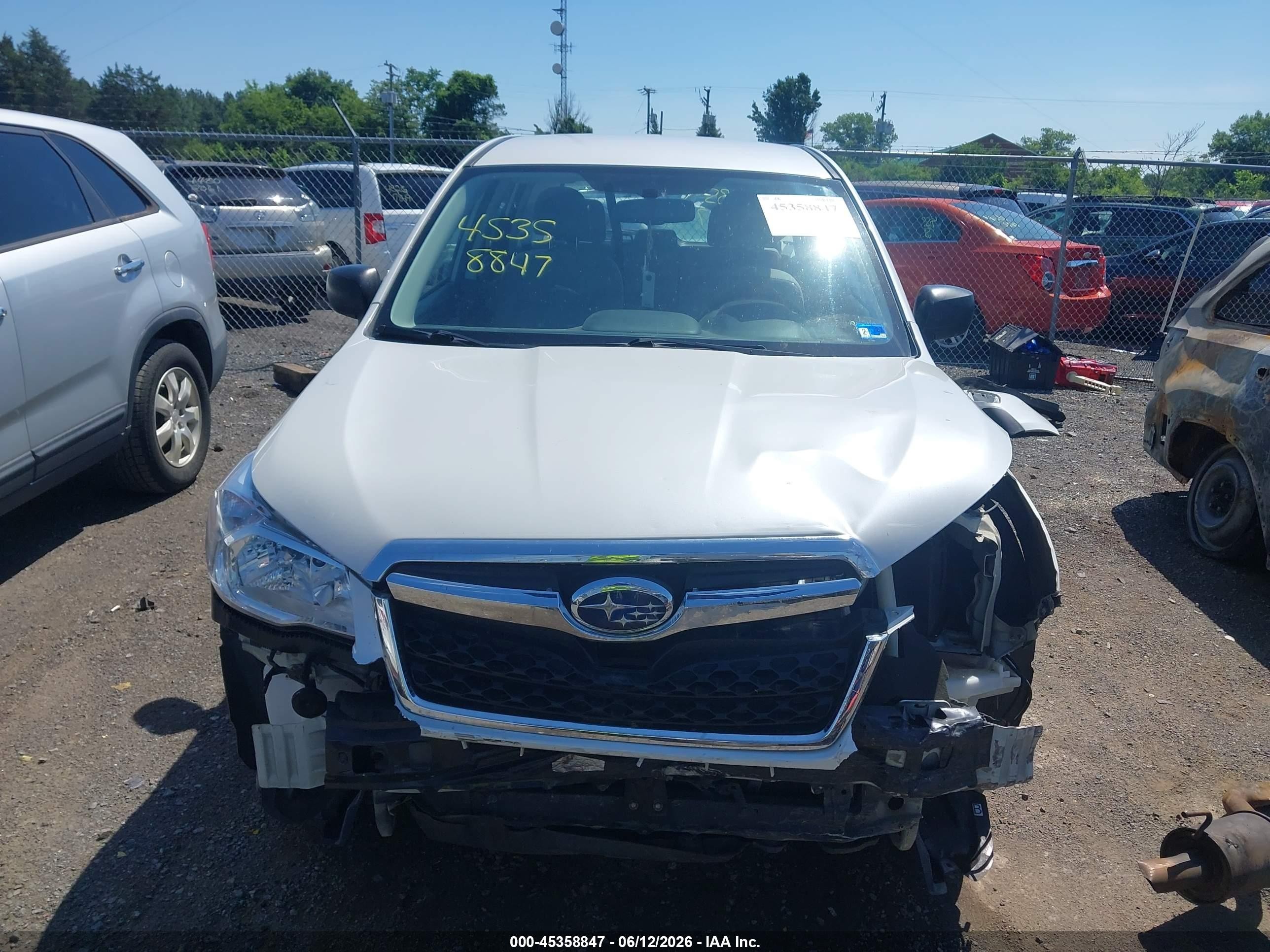 2014 Subaru Forester 2.5i Белый vin: JF2SJAAC3EH521650