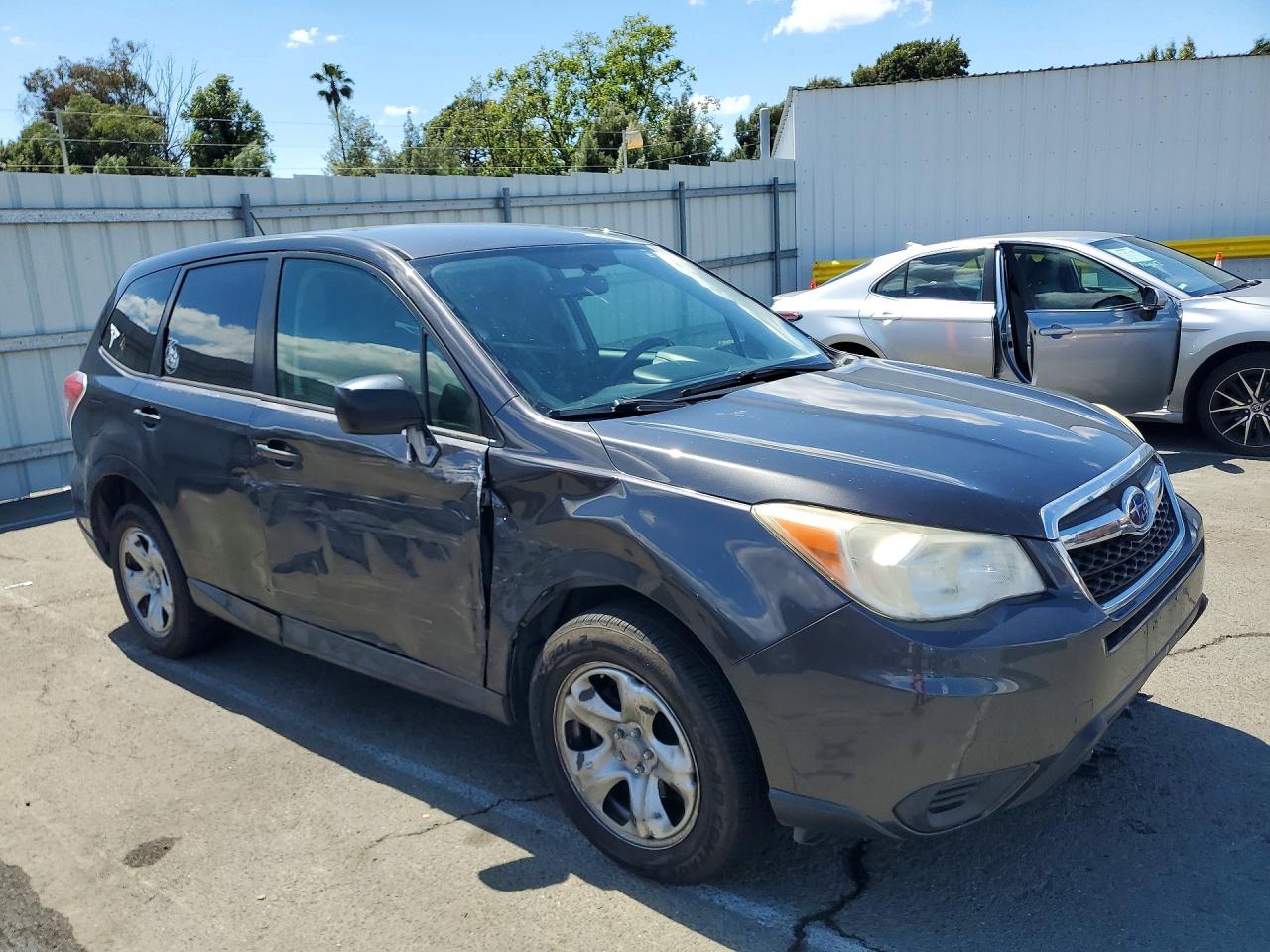 2014 Subaru Forester 2.5i Gray vin: JF2SJAAC3EH548265