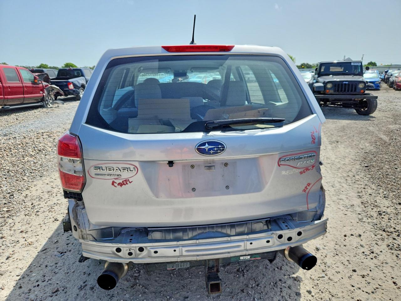 2014 Subaru Forester 2.5i Серебряный vin: JF2SJAAC4EG419649