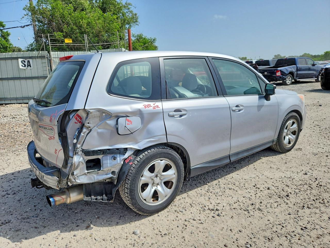 2014 Subaru Forester 2.5i Серебряный vin: JF2SJAAC4EG419649
