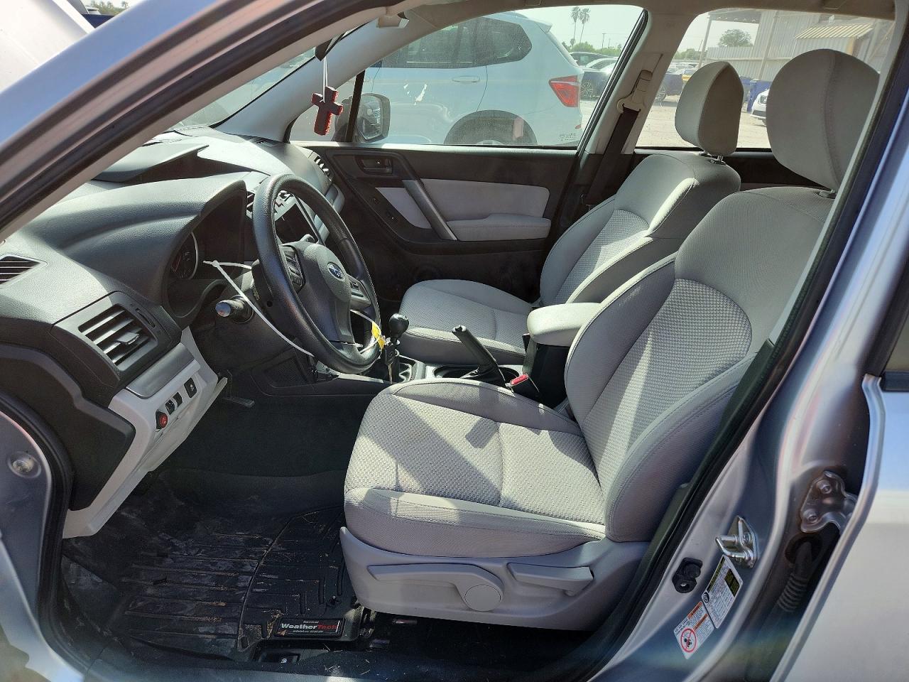 2014 Subaru Forester 2.5i Серебряный vin: JF2SJAAC4EG419649