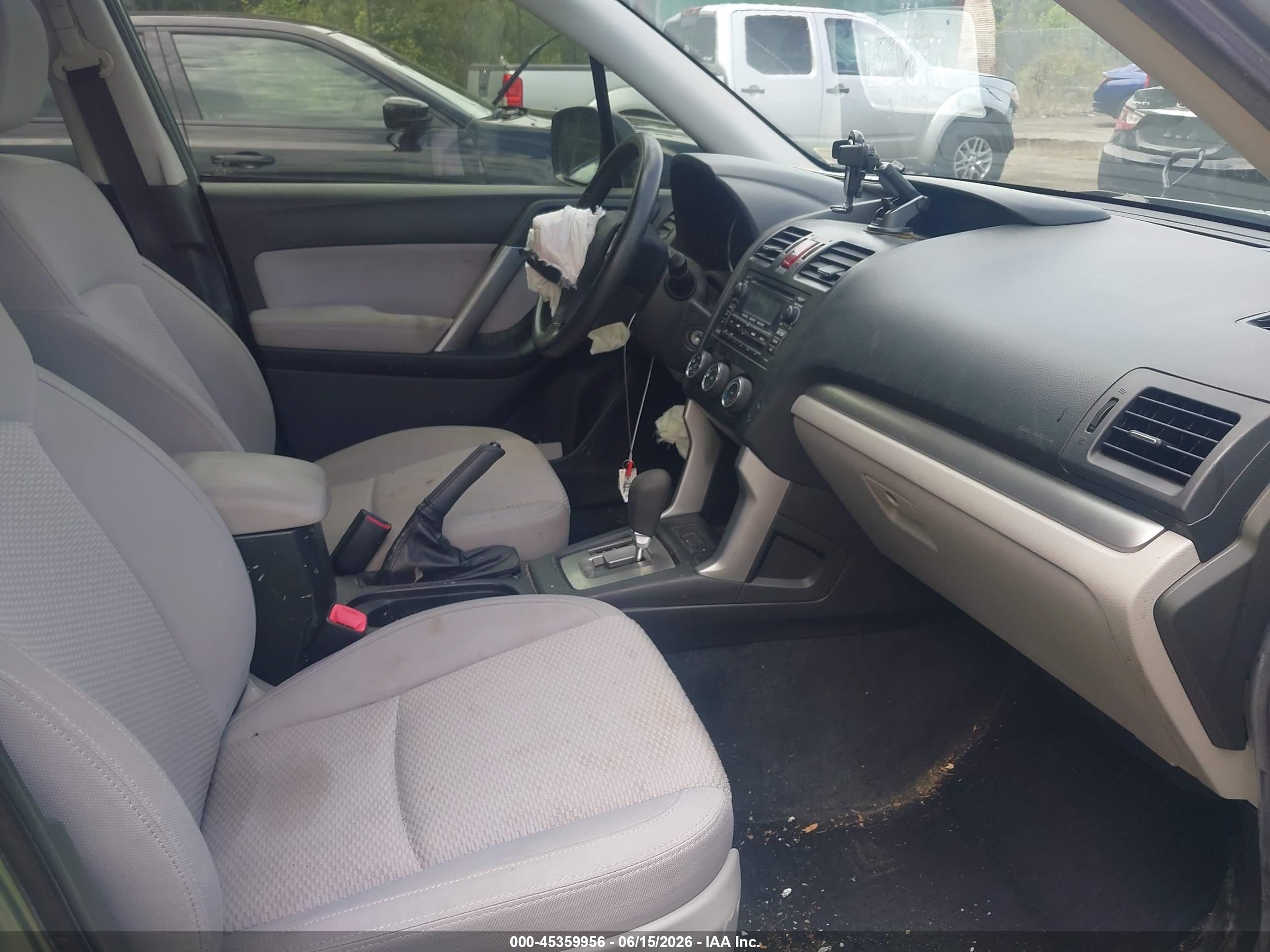 2014 Subaru Forester 2.5i Зеленый vin: JF2SJAAC4EH408855