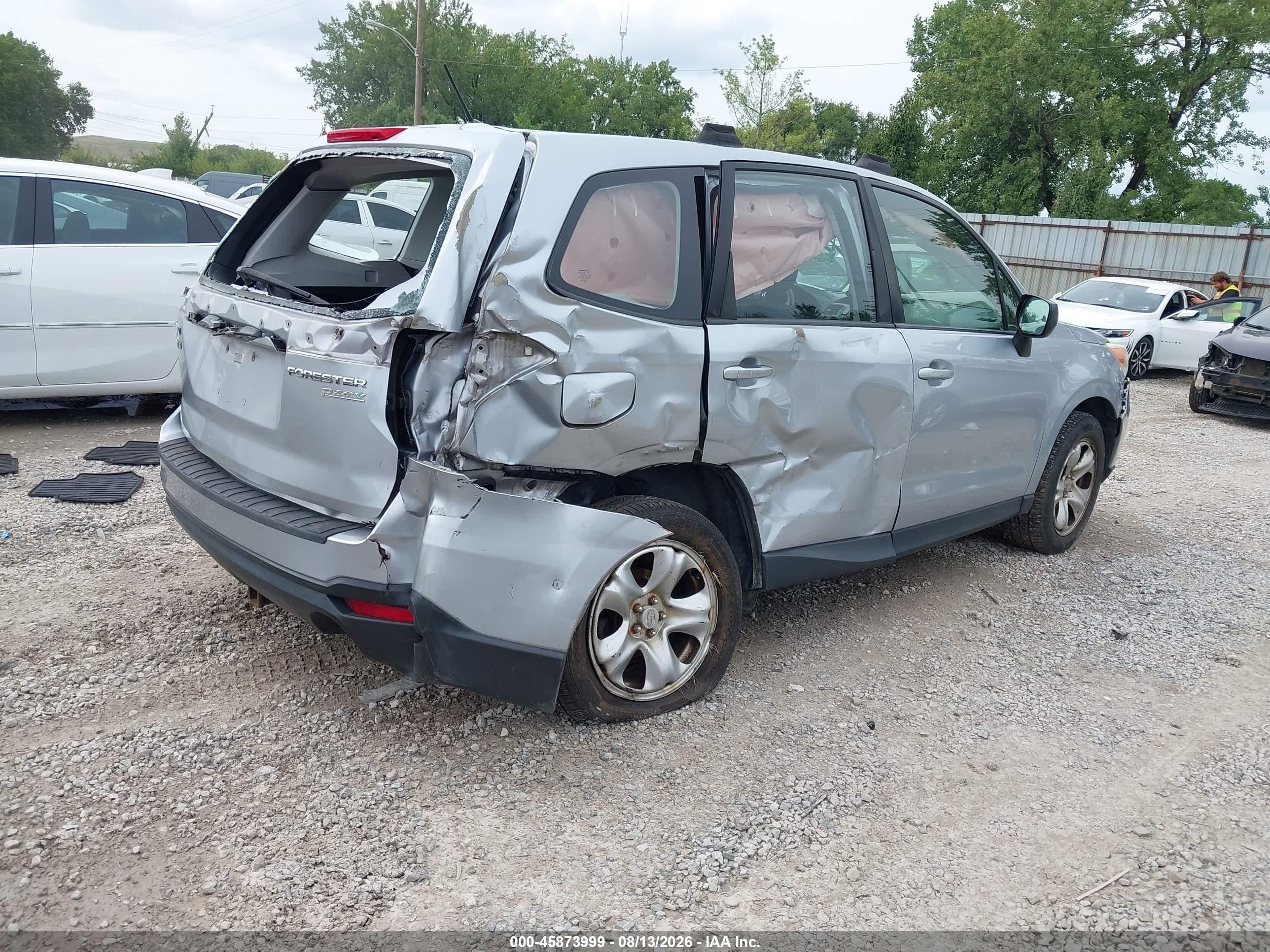 2014 Subaru Forester 2.5i Silver vin: JF2SJAAC4EH480297