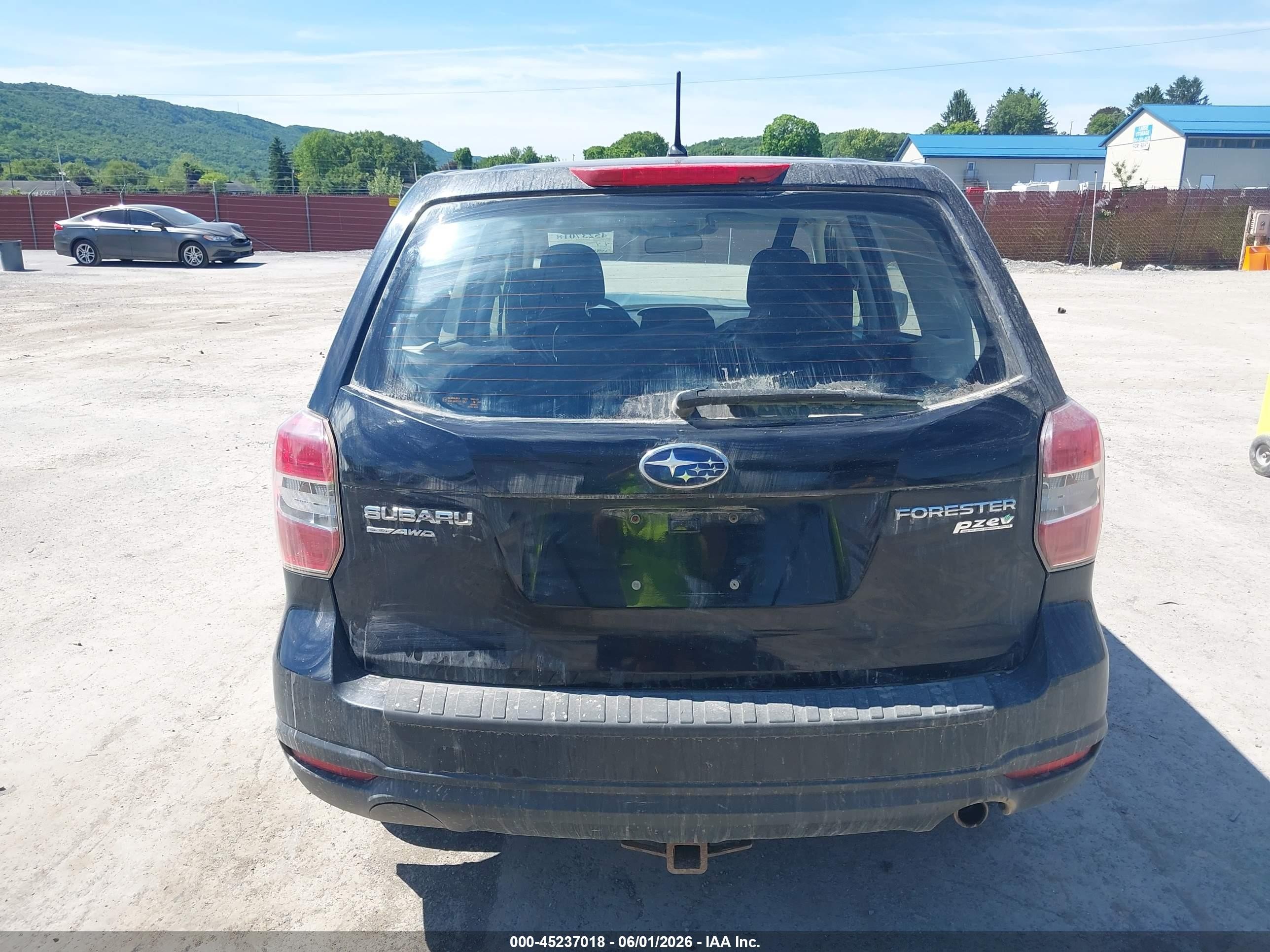 2014 Subaru Forester 2.5i Black vin: JF2SJAAC4EH531300