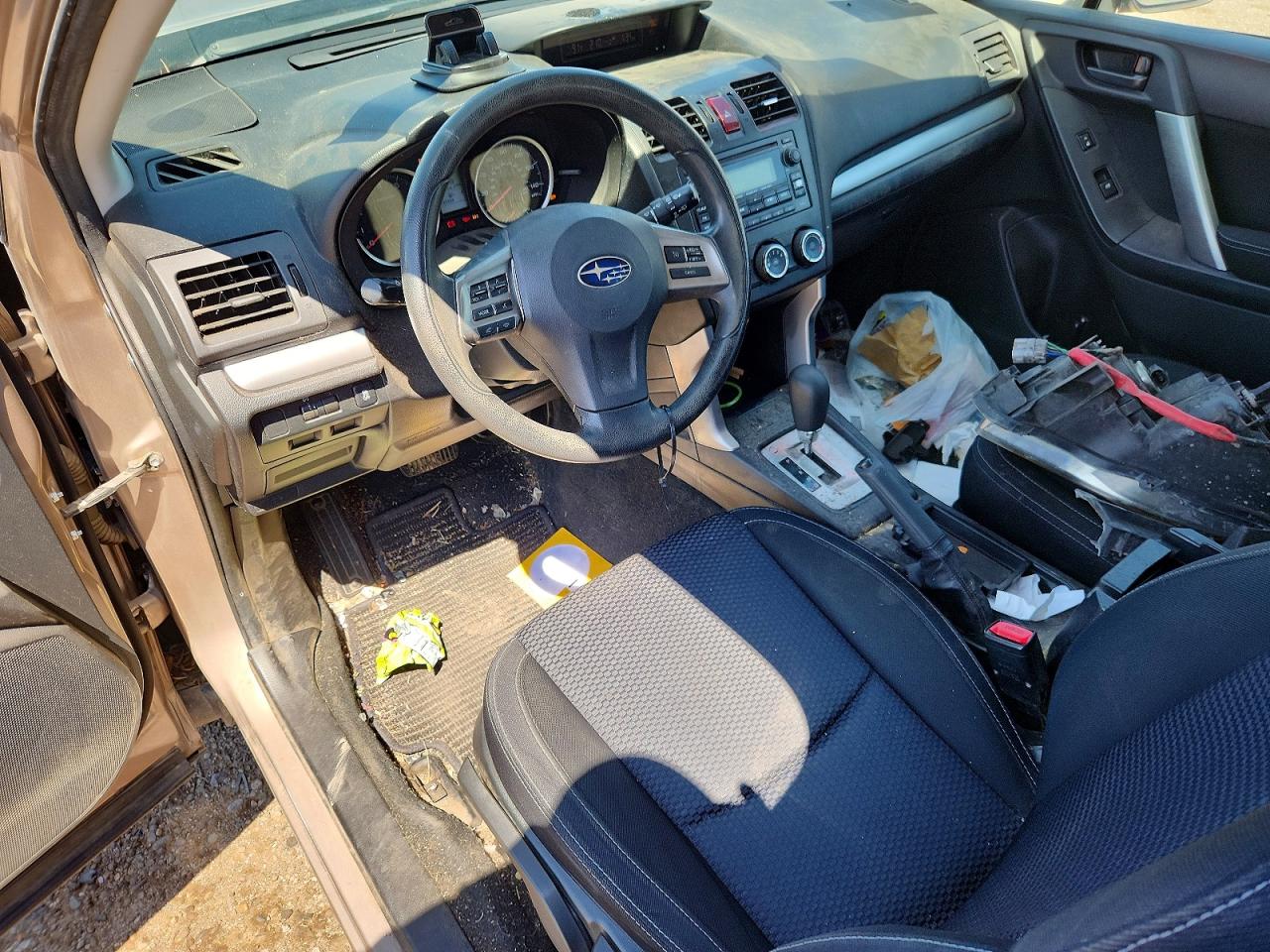 2014 Subaru Forester 2.5i Silver vin: JF2SJAAC5EH414874