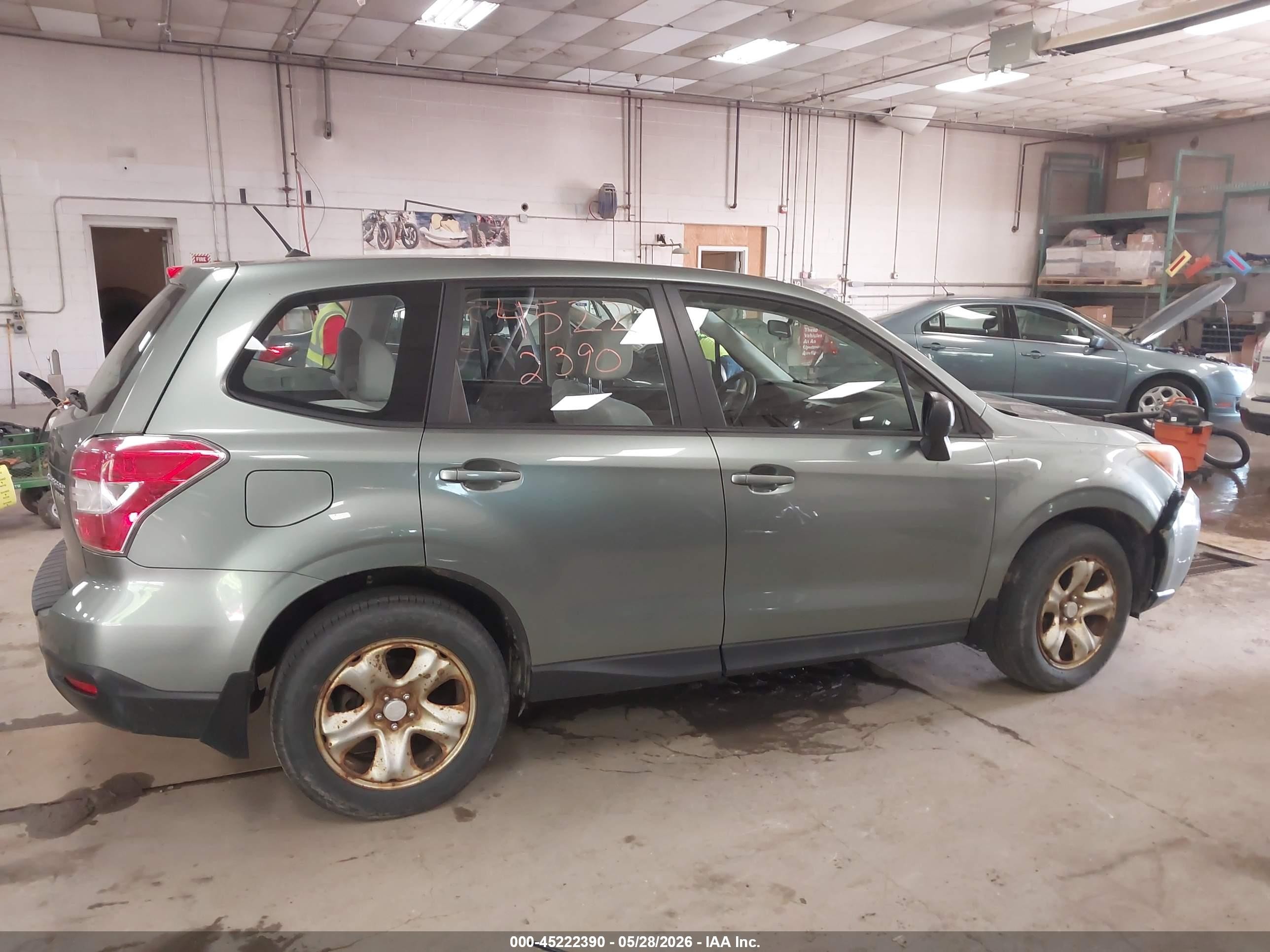 2014 Subaru Forester 2.5i Зеленый vin: JF2SJAAC5EH427656