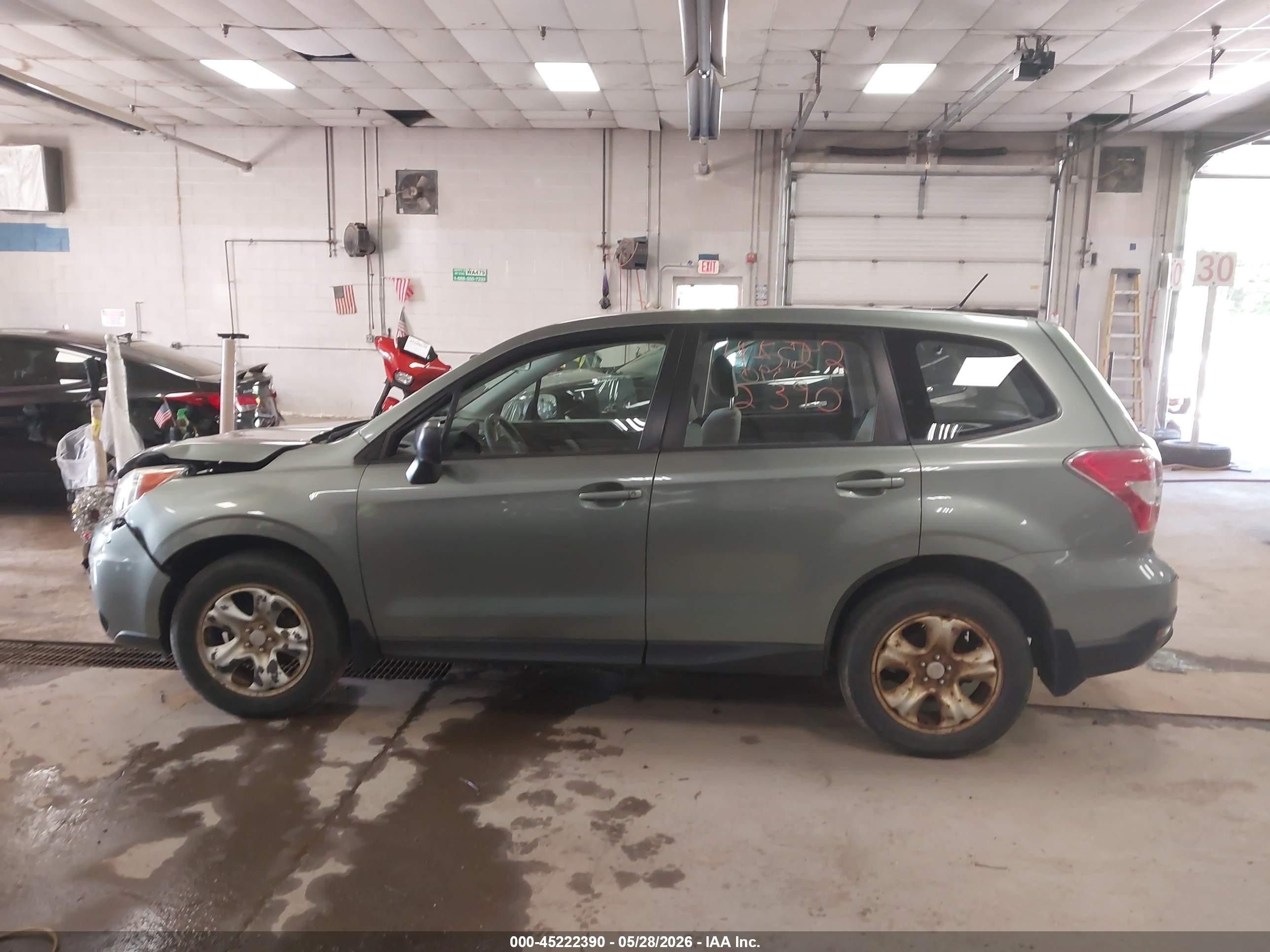 2014 Subaru Forester 2.5i Зеленый vin: JF2SJAAC5EH427656