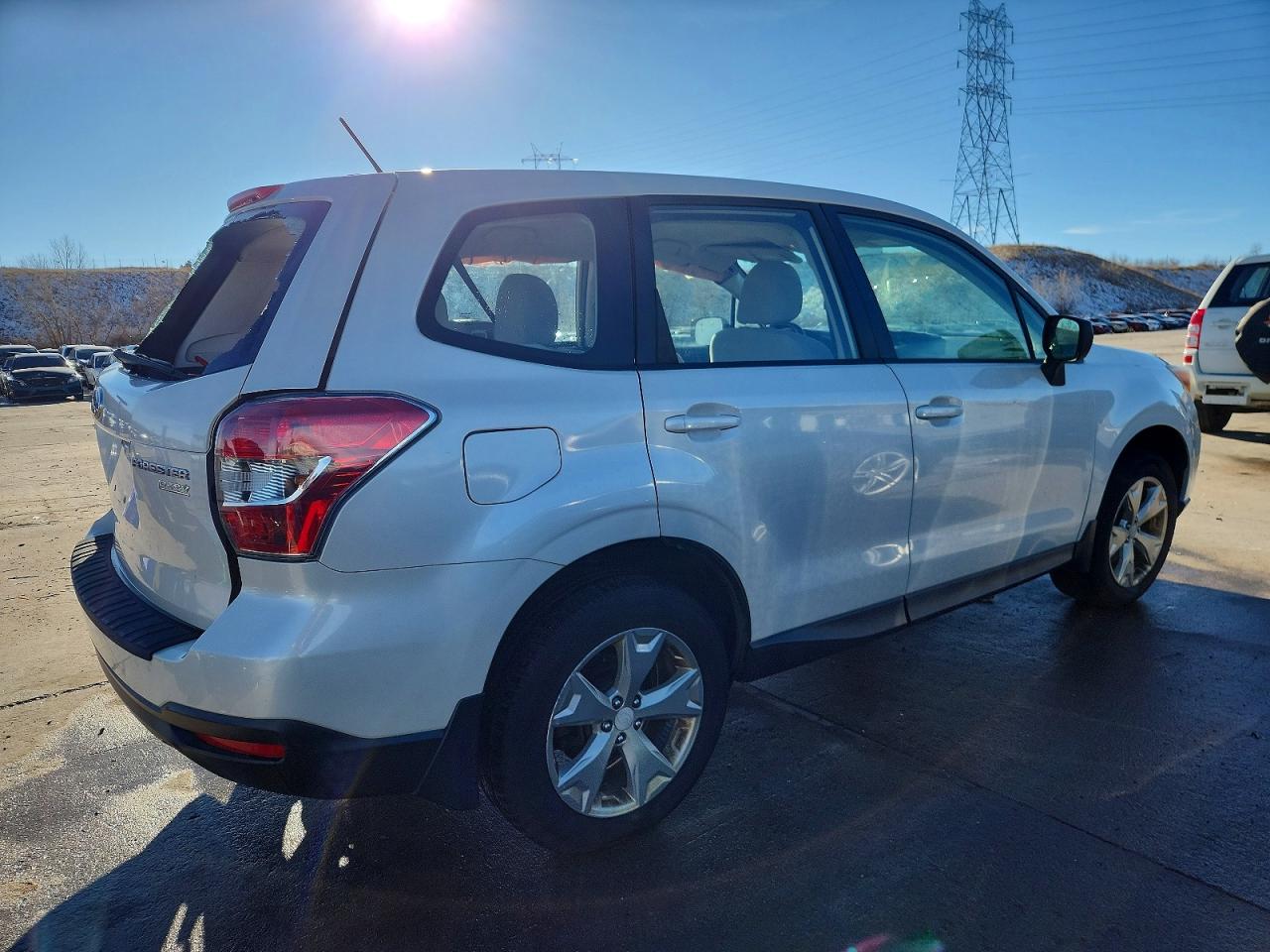 2014 Subaru Forester 2.5i White vin: JF2SJAAC6EH482553