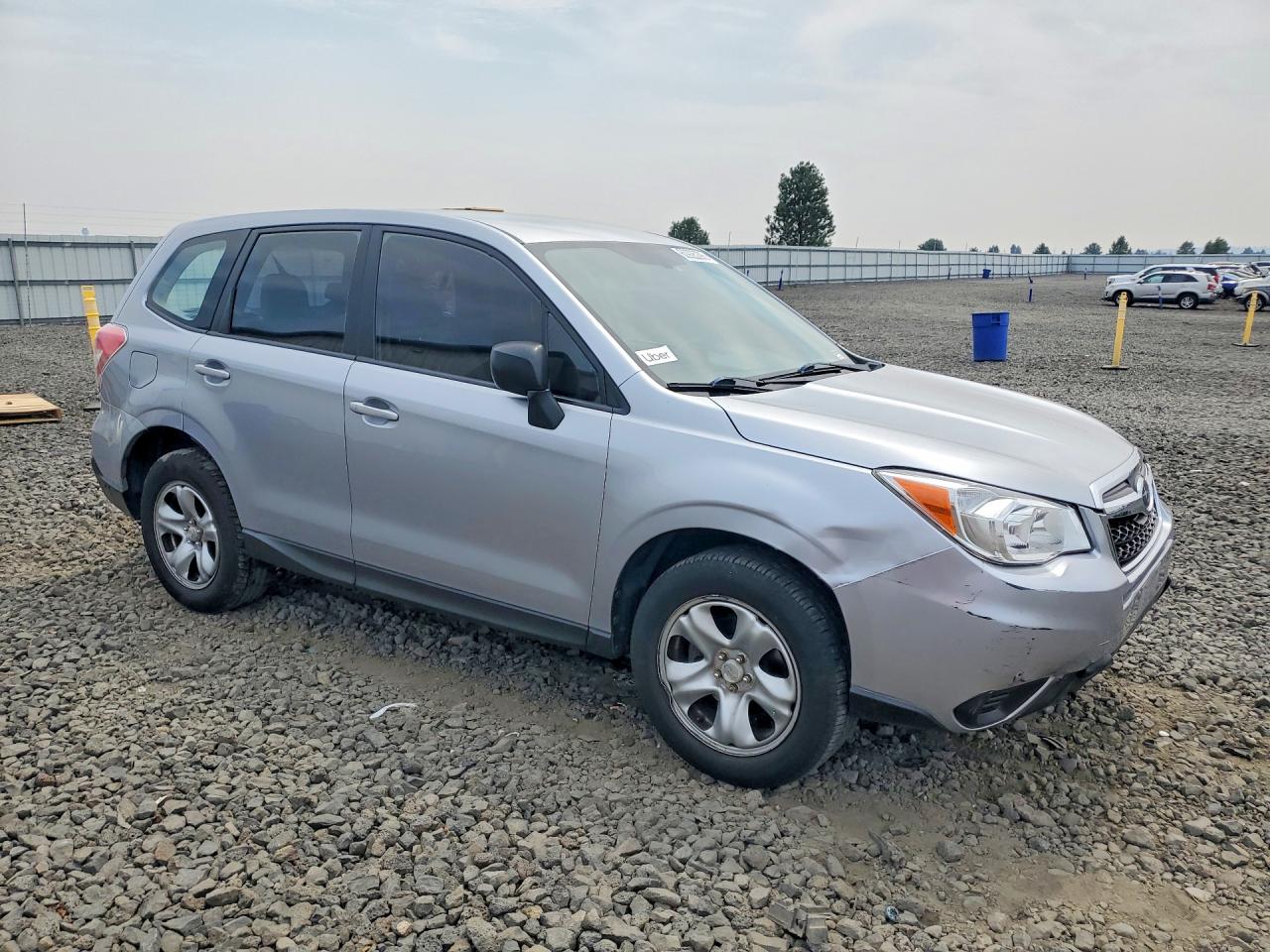 2014 Subaru Forester 2.5i Silver vin: JF2SJAAC6EH486148