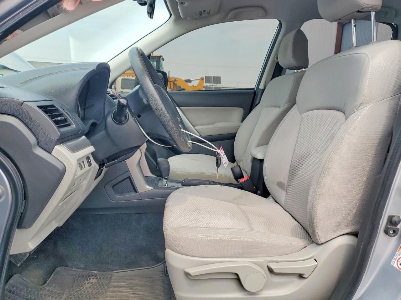 2014 Subaru Forester 2.5i Silver vin: JF2SJAAC6EH486148