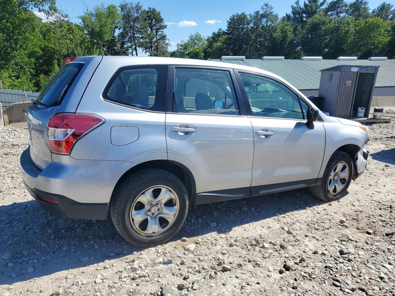 2014 Subaru Forester 2.5i Silver vin: JF2SJAAC6EH507385