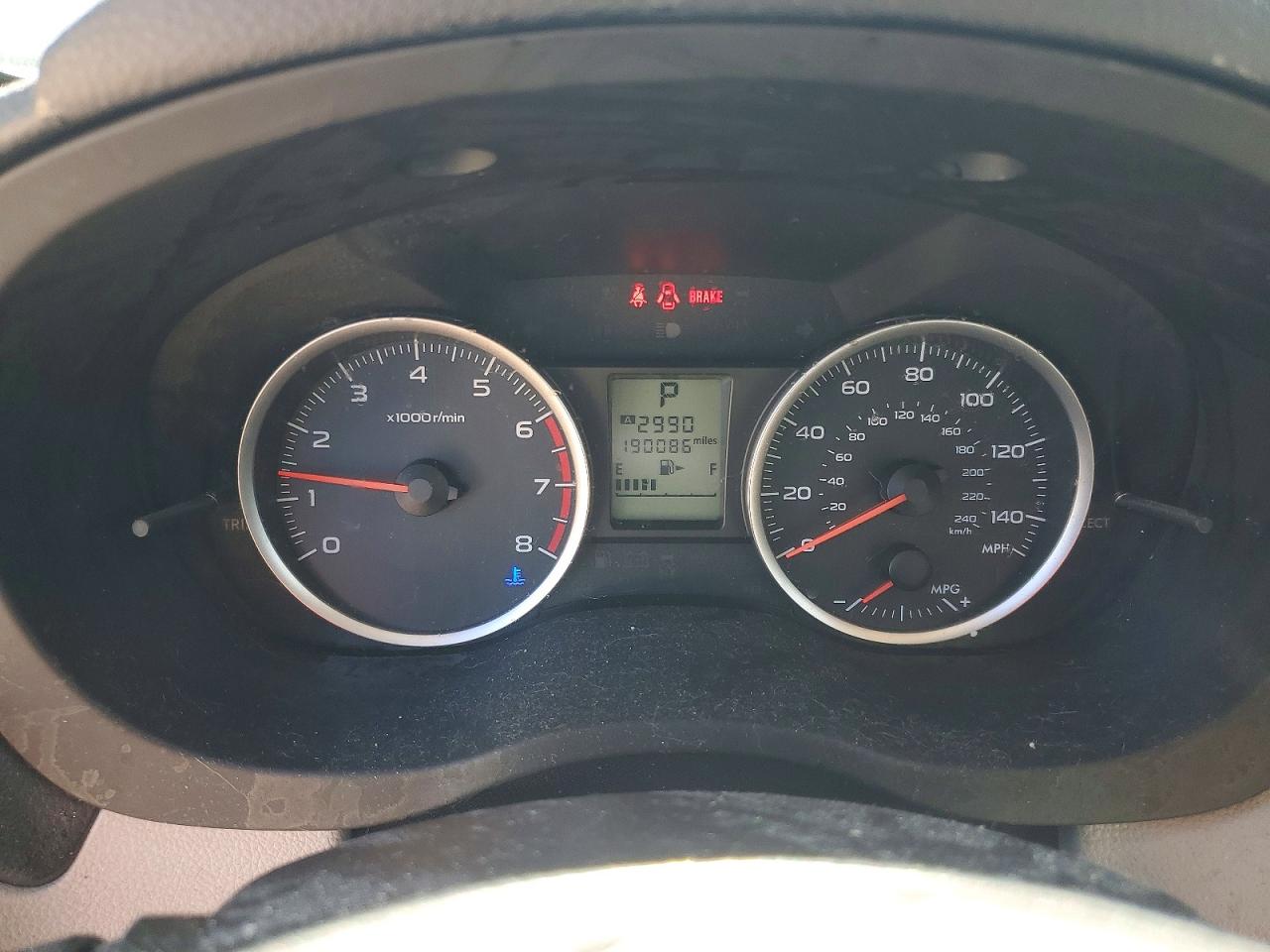 2014 Subaru Forester 2.5i Silver vin: JF2SJAAC6EH507385