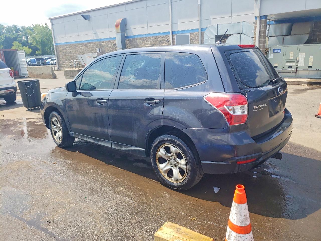 2015 Subaru Forester 2.5i Gray vin: JF2SJAAC6FH532837