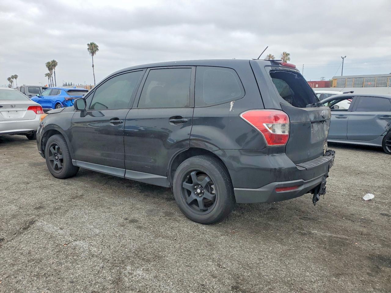 2014 Subaru Forester 2.5i Black vin: JF2SJAAC7EG420505