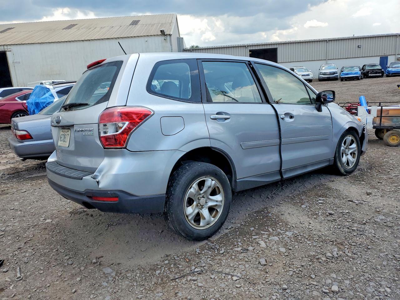 2014 Subaru Forester 2.5i Серебряный vin: JF2SJAAC7EH416402