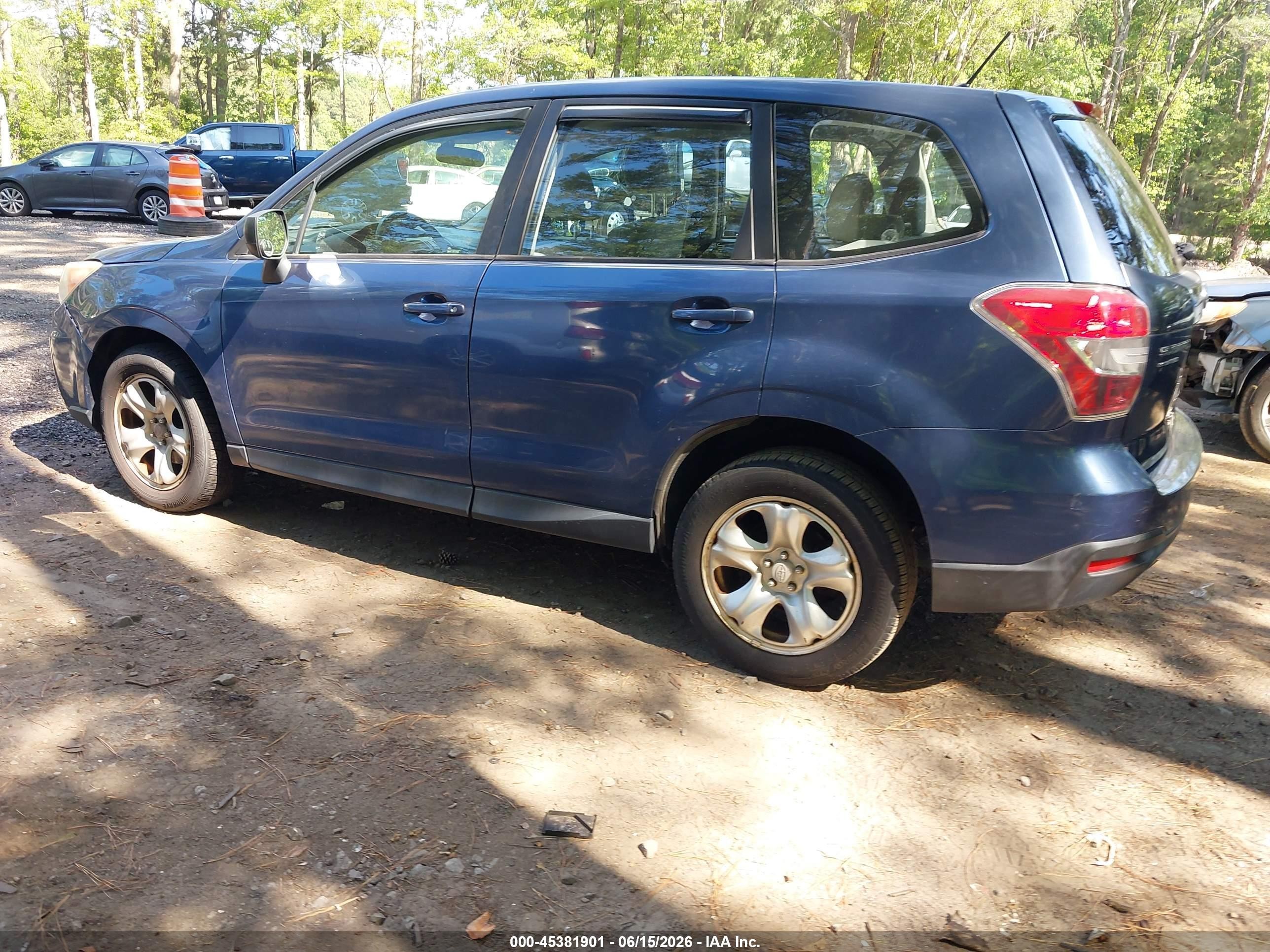 2014 Subaru Forester 2.5i Blue vin: JF2SJAAC7EH422524