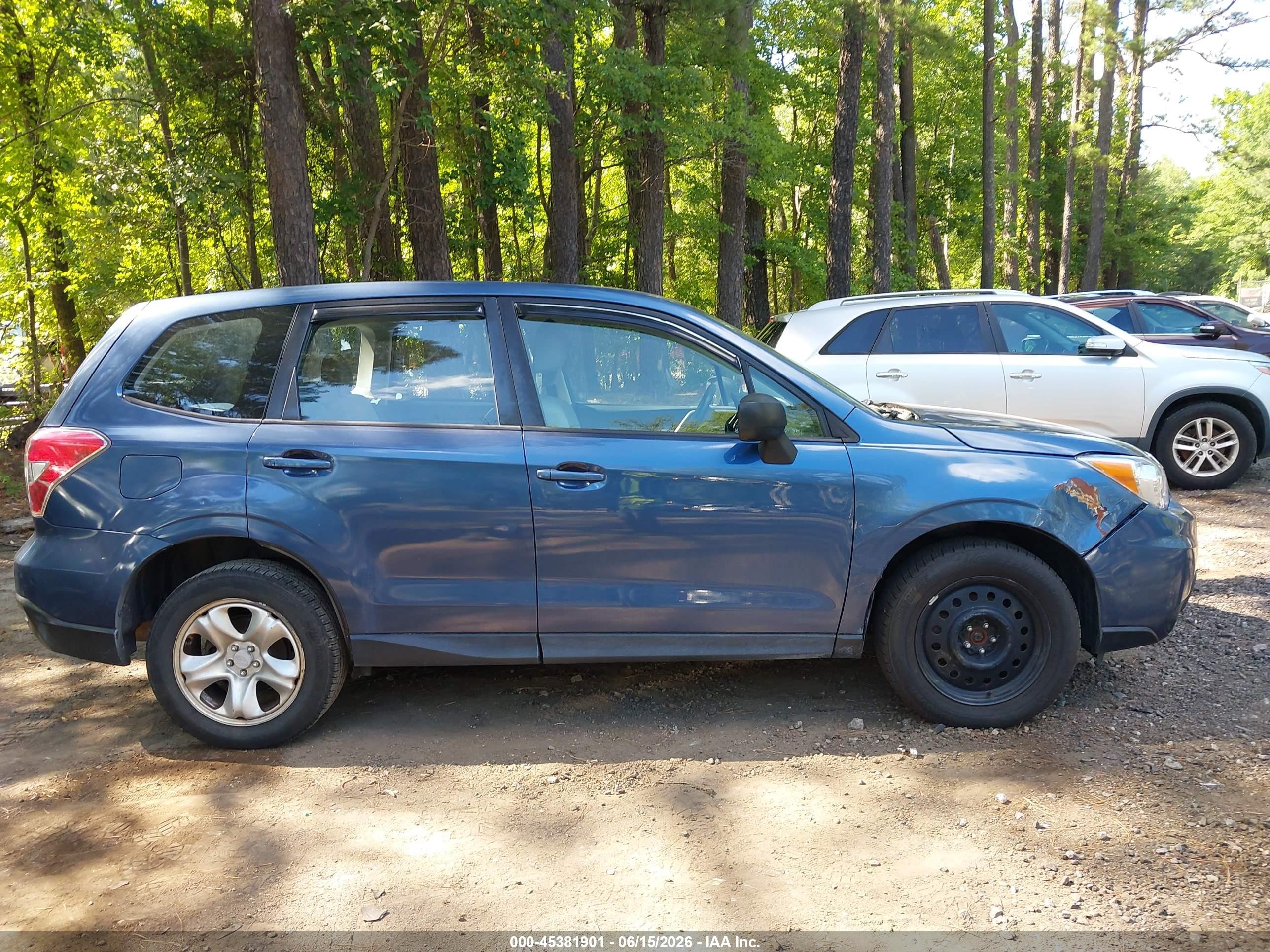 2014 Subaru Forester 2.5i Blue vin: JF2SJAAC7EH422524
