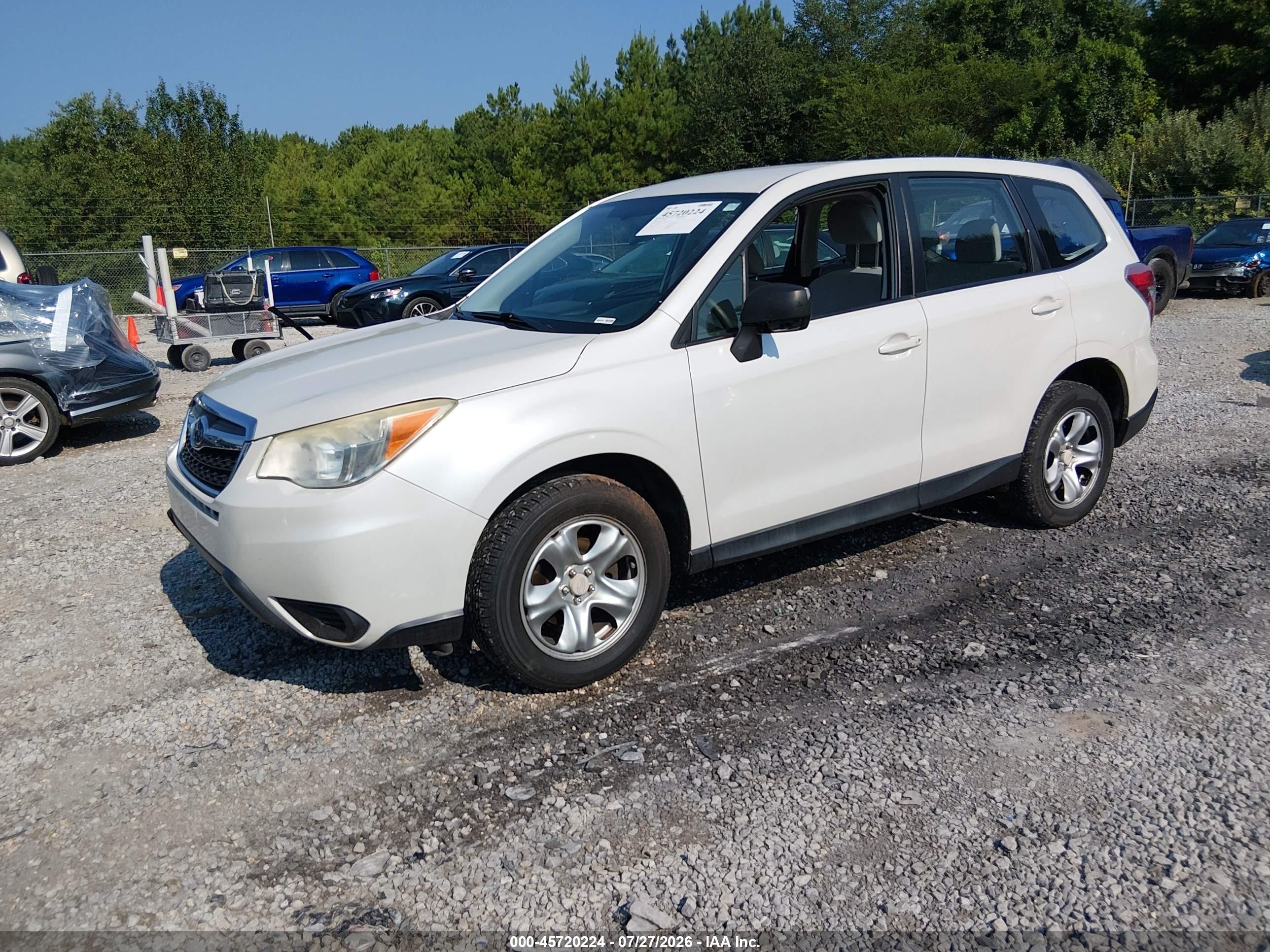 2014 Subaru Forester 2.5i White vin: JF2SJAAC7EH428095