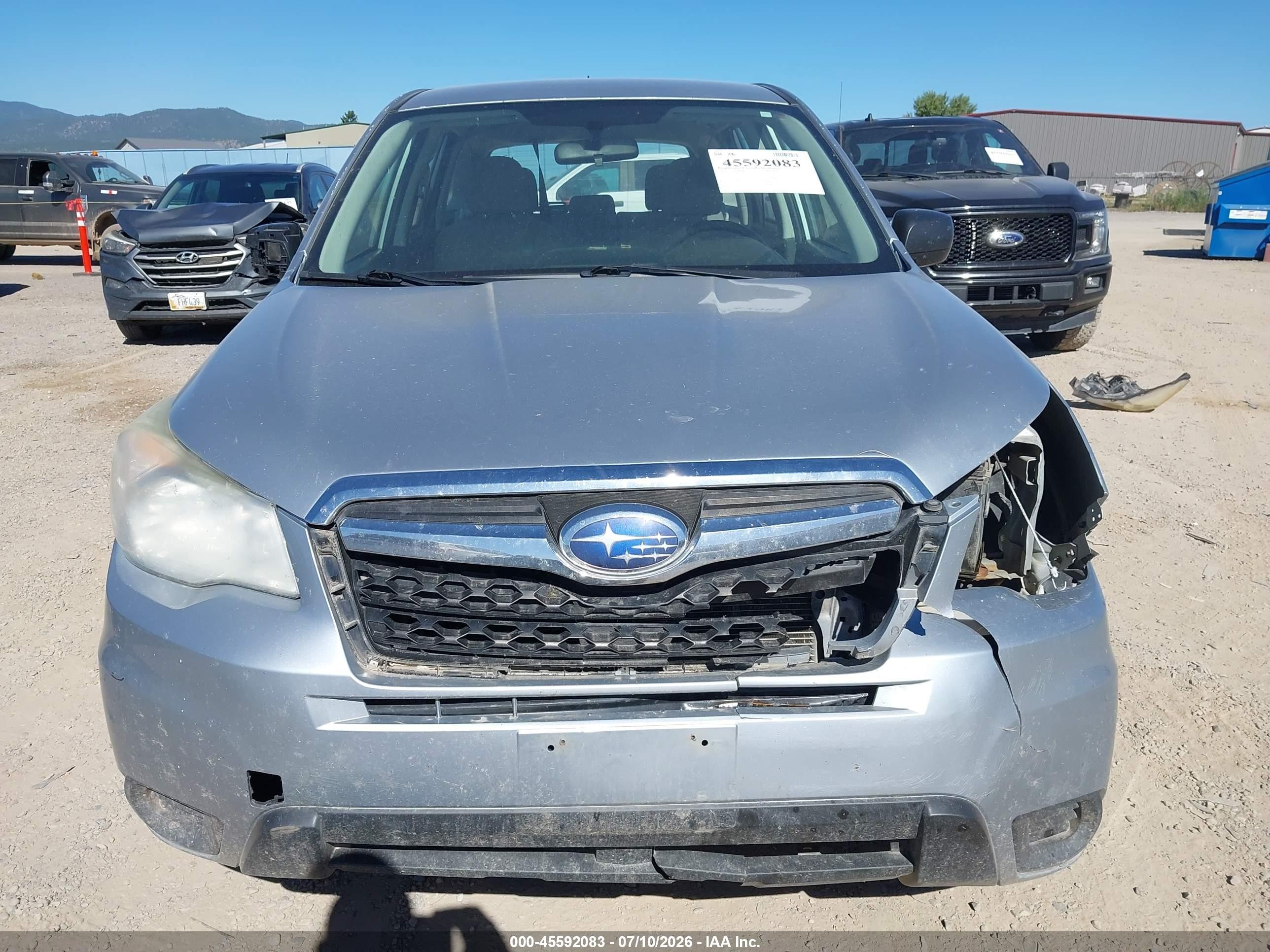 2014 Subaru Forester 2.5i Silver vin: JF2SJAAC7EH436617