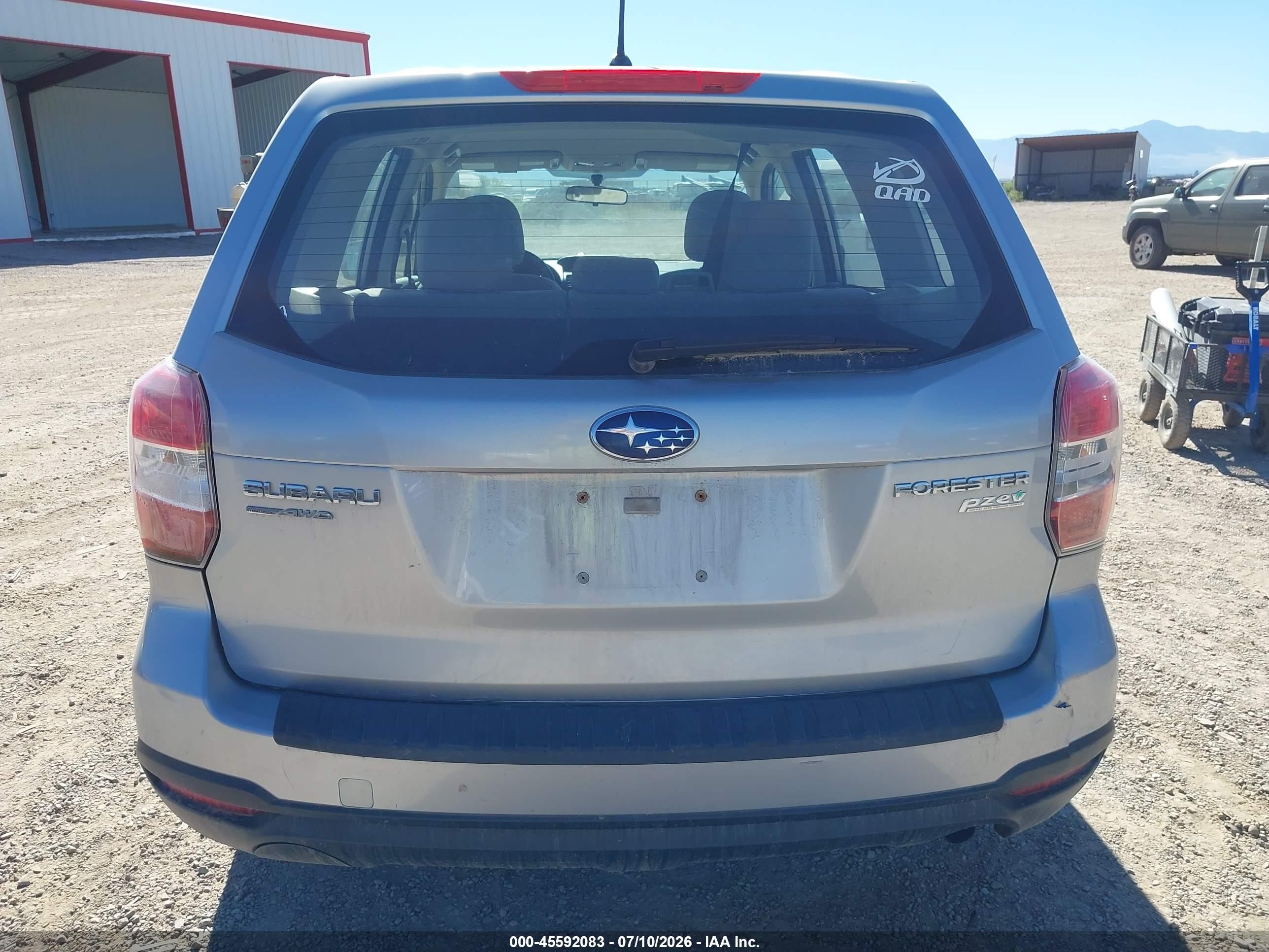 2014 Subaru Forester 2.5i Silver vin: JF2SJAAC7EH436617