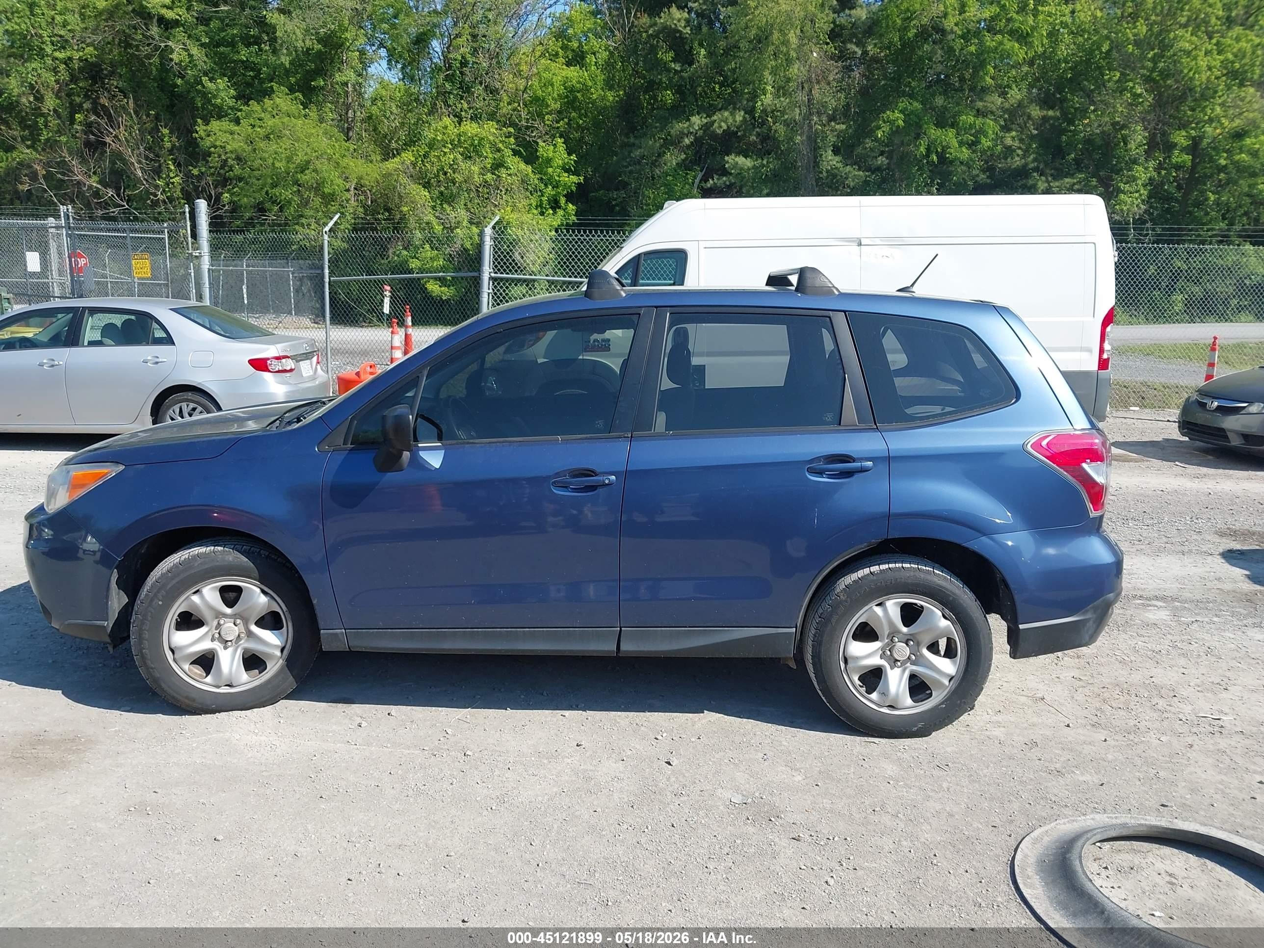2014 Subaru Forester 2.5i Синий vin: JF2SJAAC7EH441686
