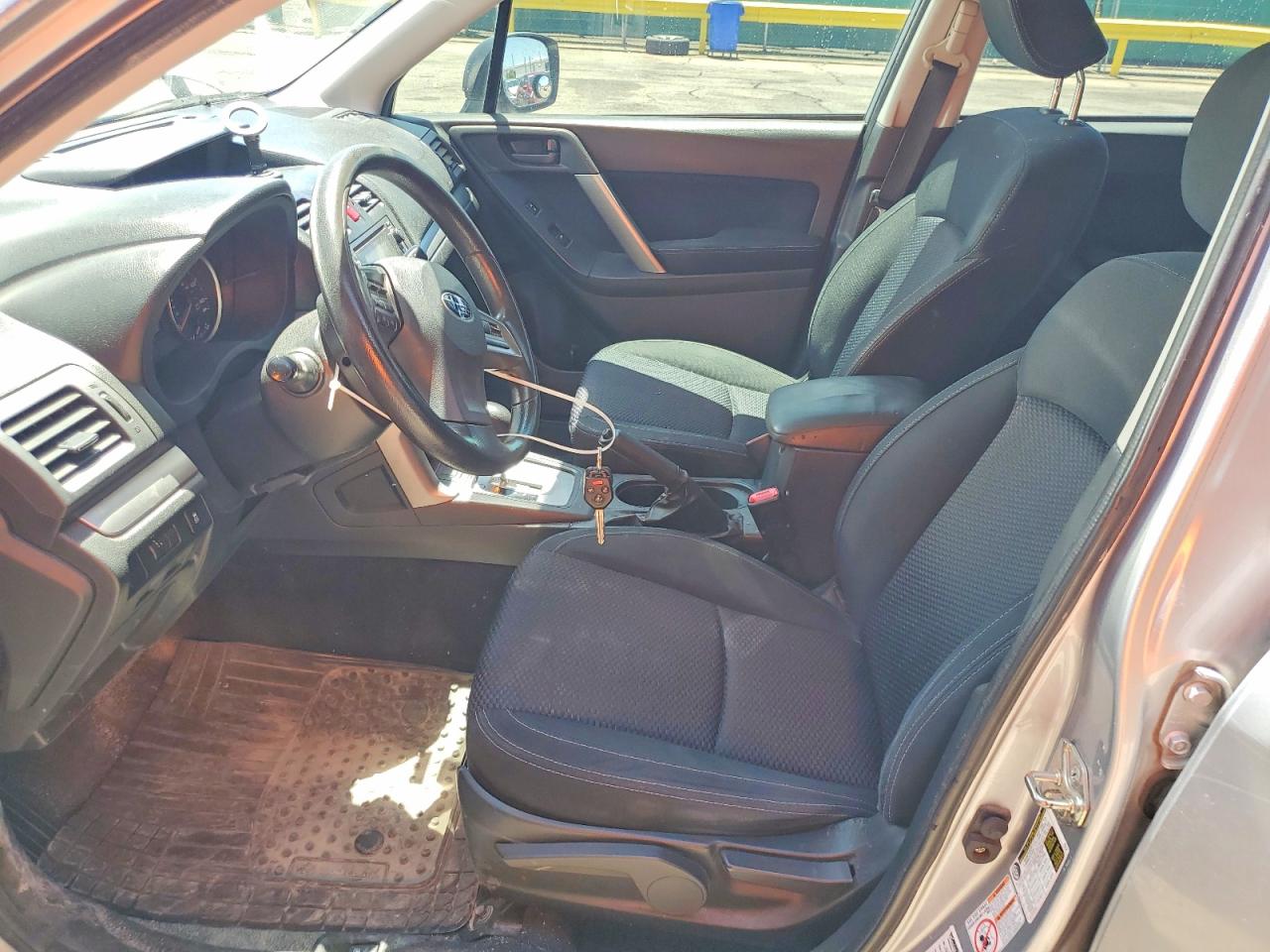 2014 Subaru Forester 2.5i Silver vin: JF2SJAAC7EH464305