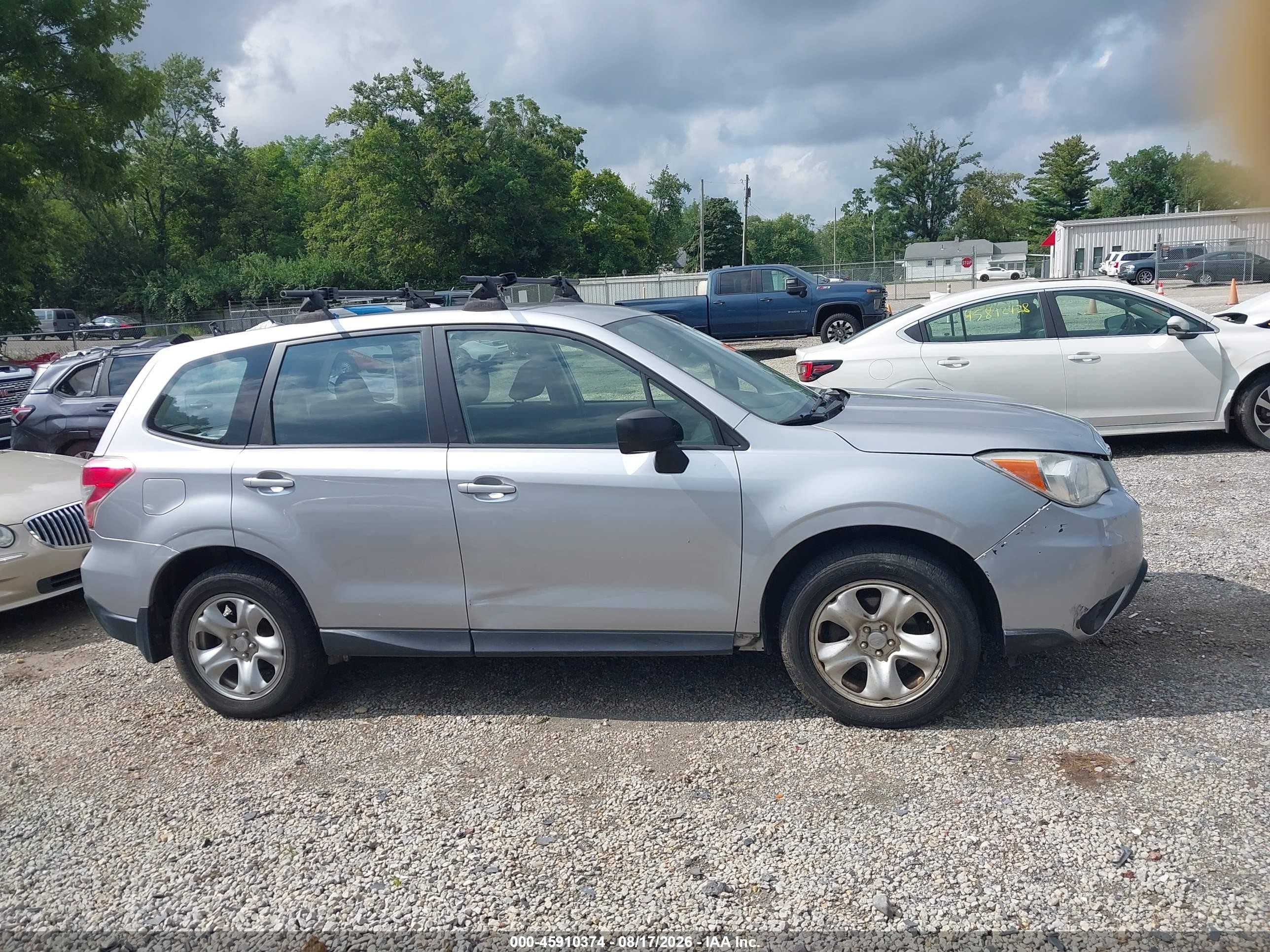 2014 Subaru Forester 2.5i Silver vin: JF2SJAAC7EH486241