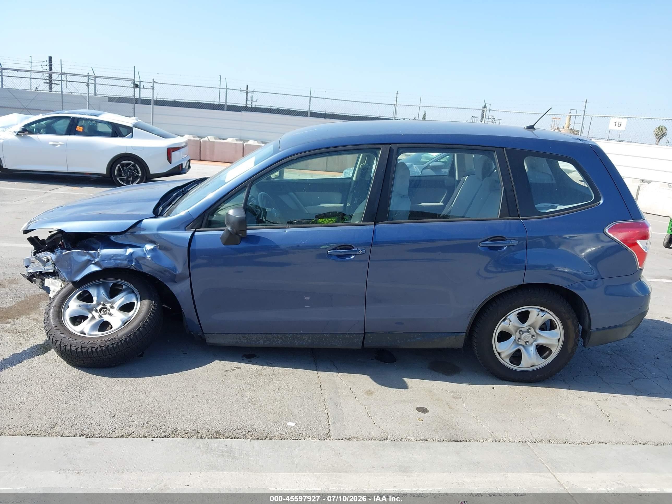 2014 Subaru Forester 2.5i Blue vin: JF2SJAAC7EH510019