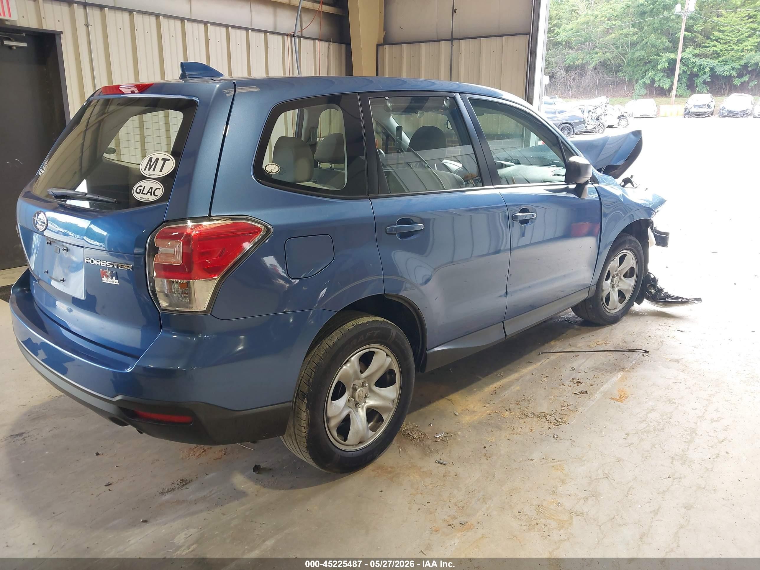 2018 Subaru Forester 2.5i Синий vin: JF2SJAAC7JG606801