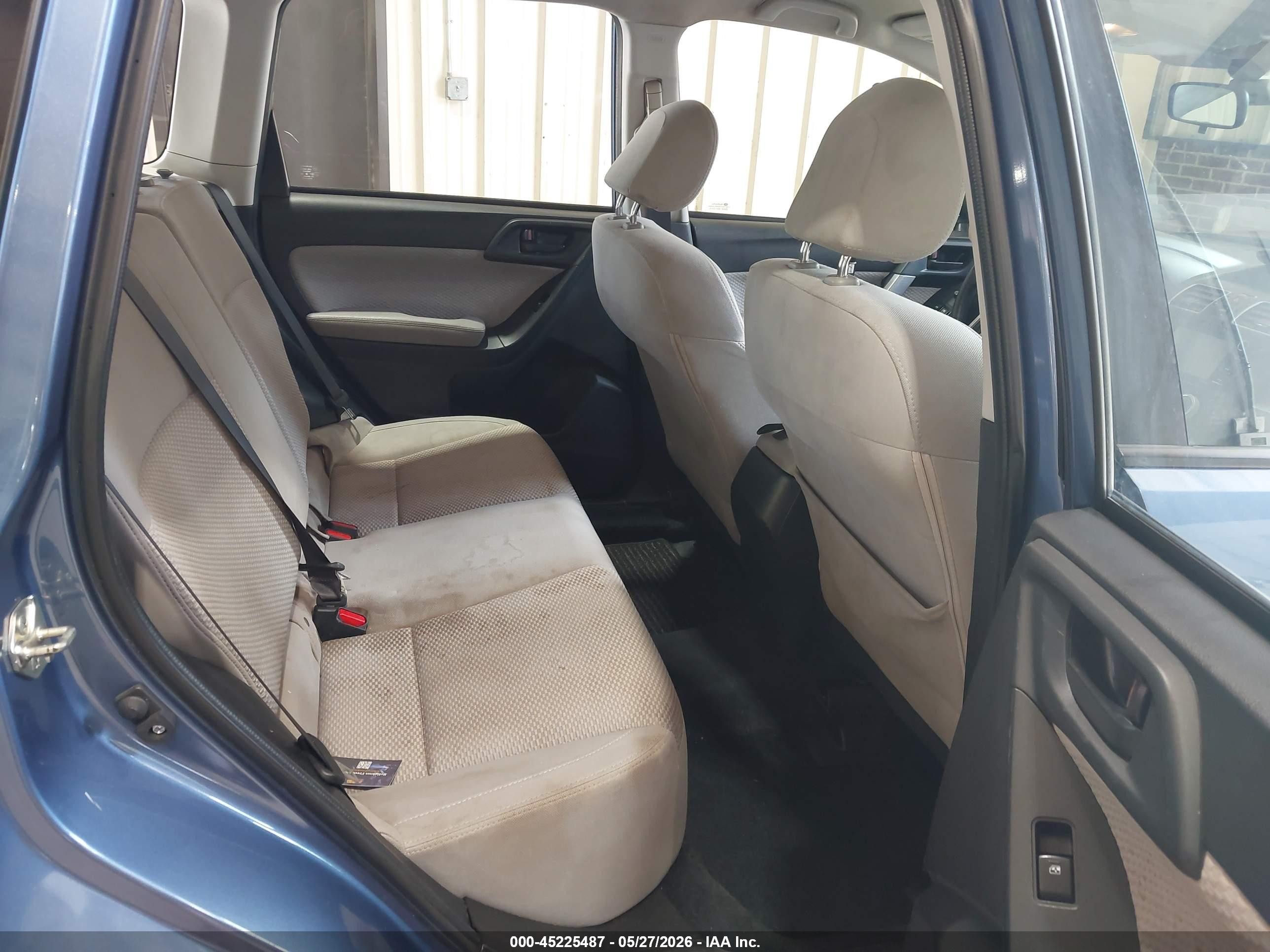 2018 Subaru Forester 2.5i Синий vin: JF2SJAAC7JG606801