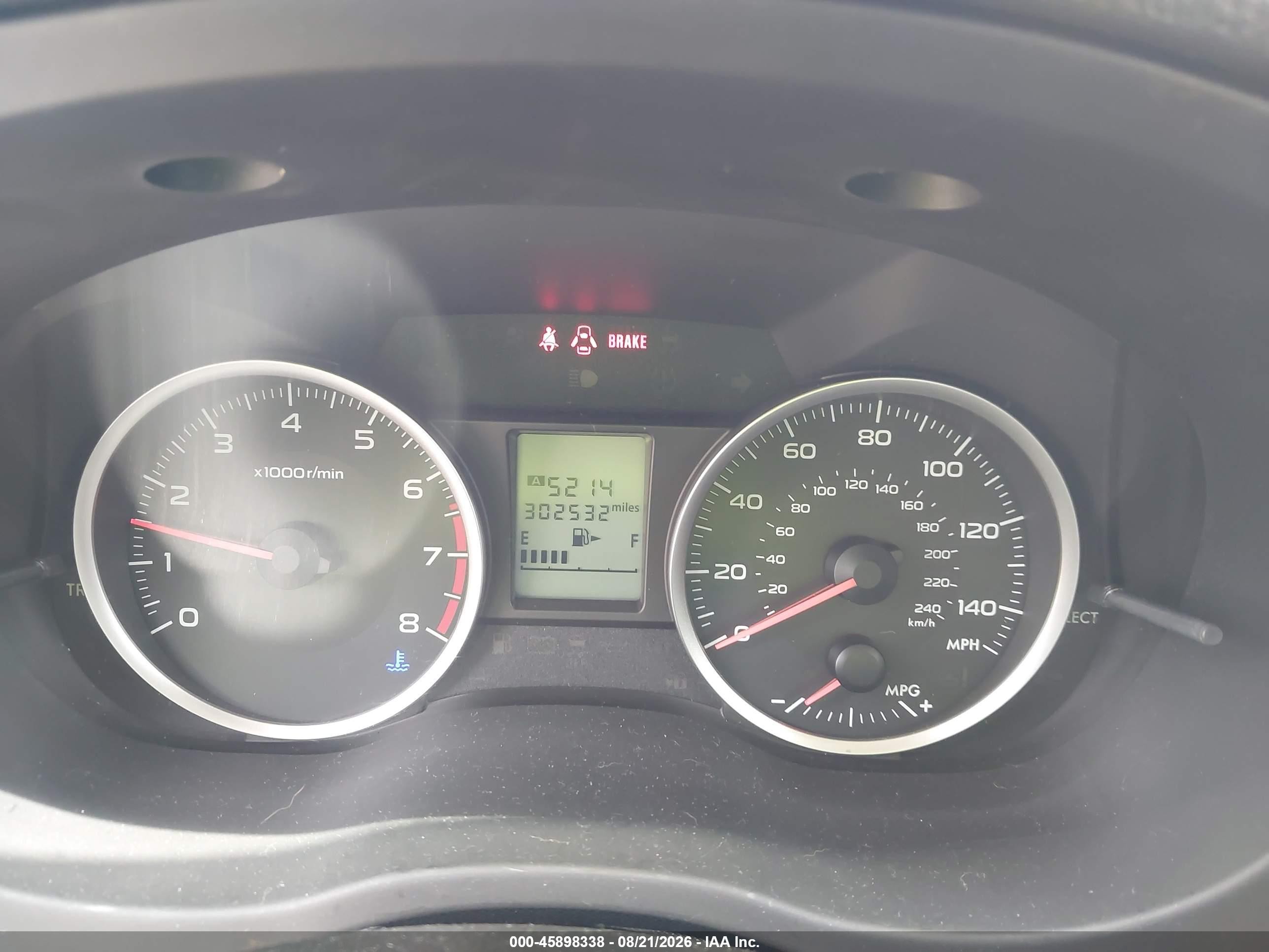 2014 Subaru Forester 2.5i Beige vin: JF2SJAAC8EG415409