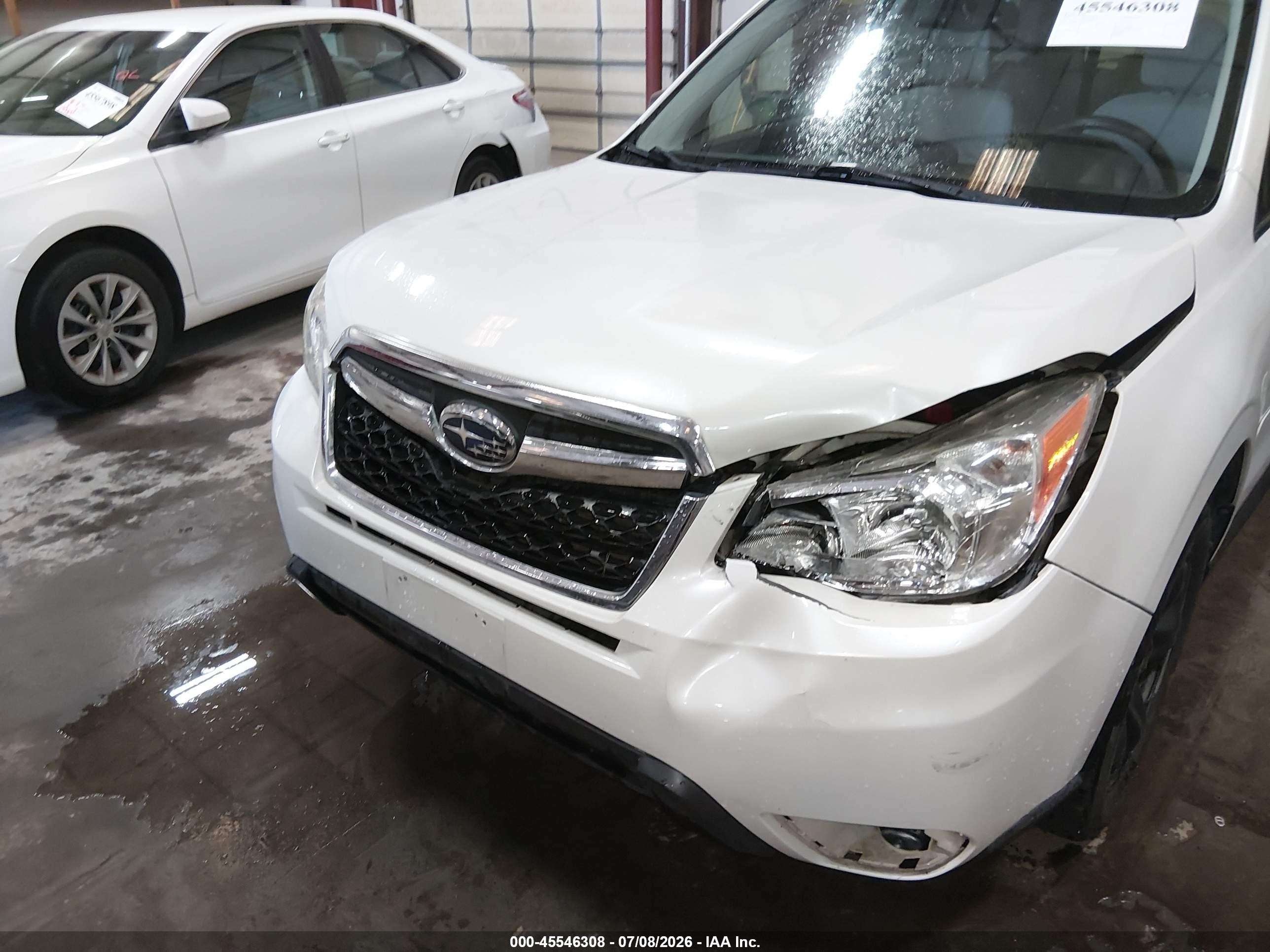 2014 Subaru Forester 2.5i White vin: JF2SJAAC8EH423004