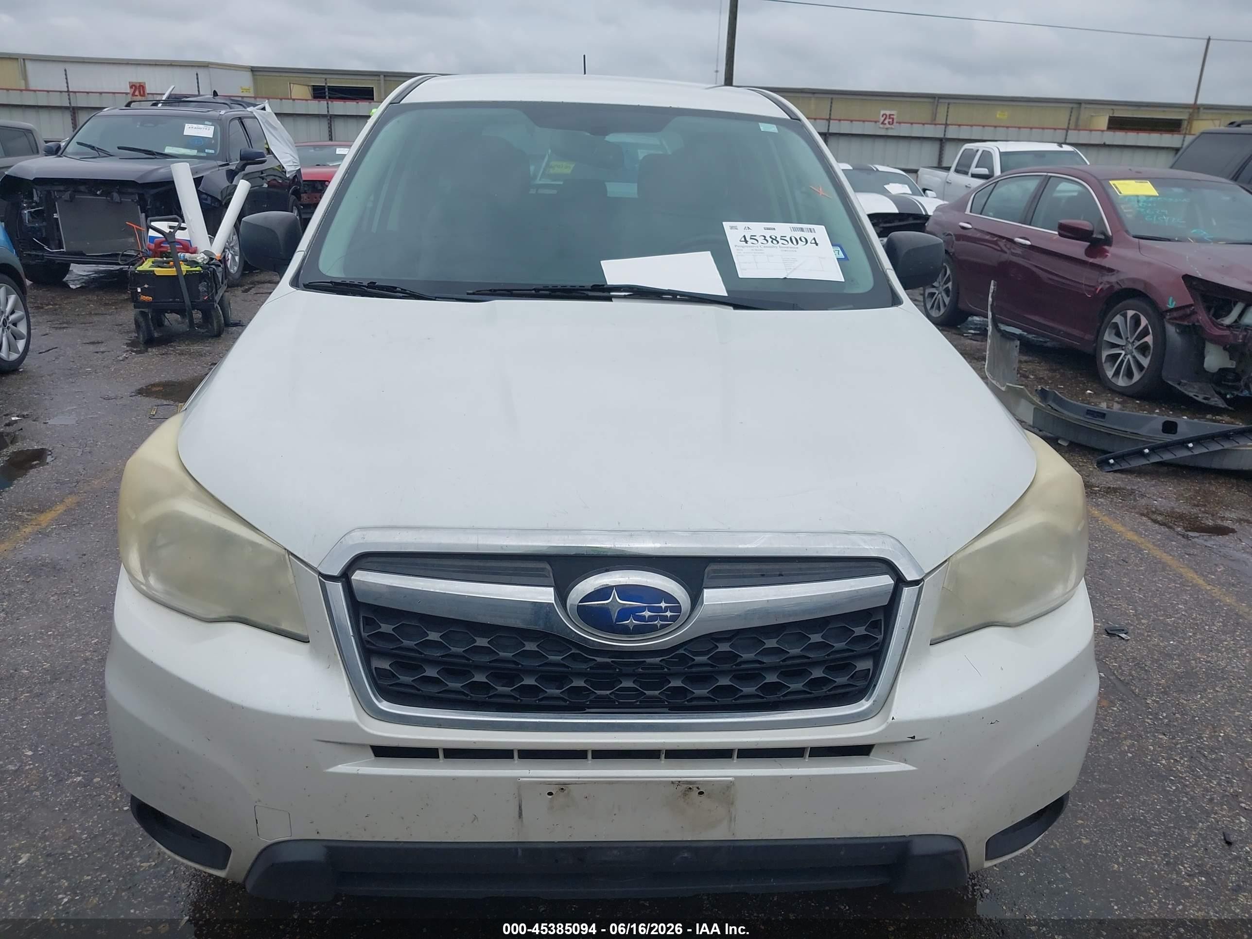 2014 Subaru Forester 2.5i White vin: JF2SJAAC8EH464992