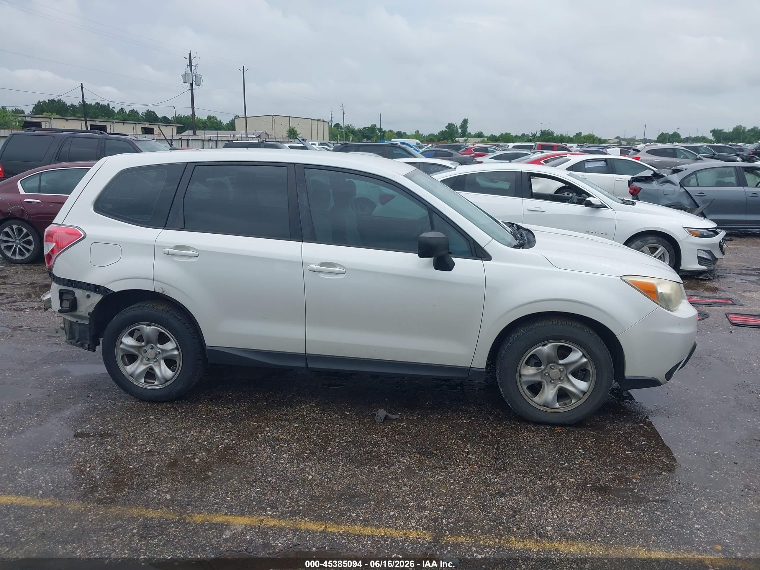 2014 Subaru Forester 2.5i White vin: JF2SJAAC8EH464992