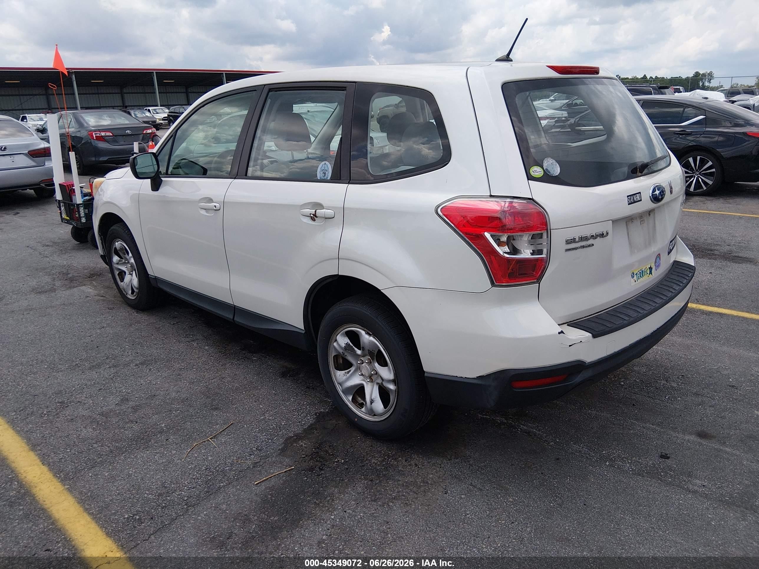 2014 Subaru Forester 2.5i White vin: JF2SJAAC8EH489360