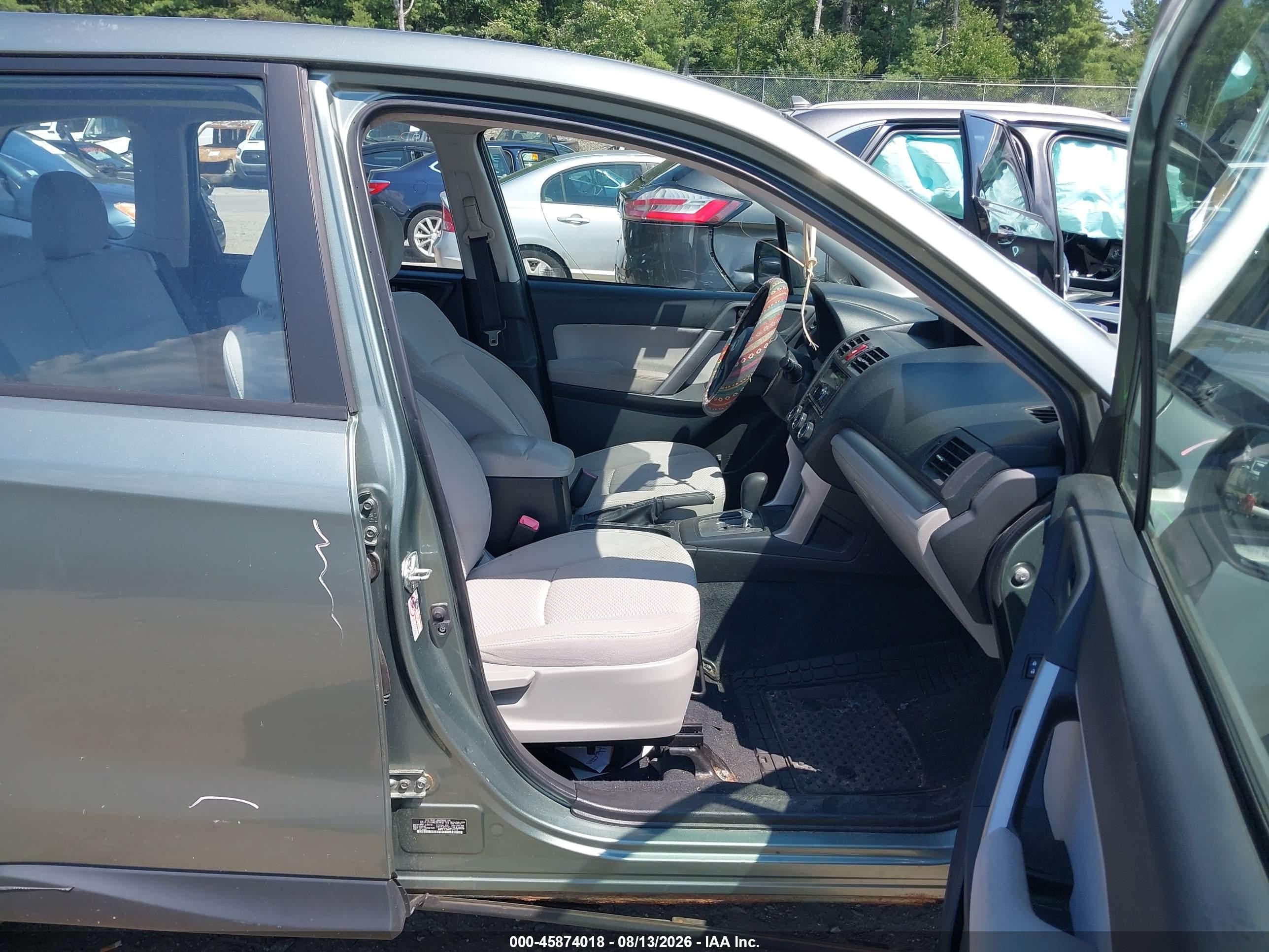 2014 Subaru Forester 2.5i Зеленый vin: JF2SJAAC8EH491769