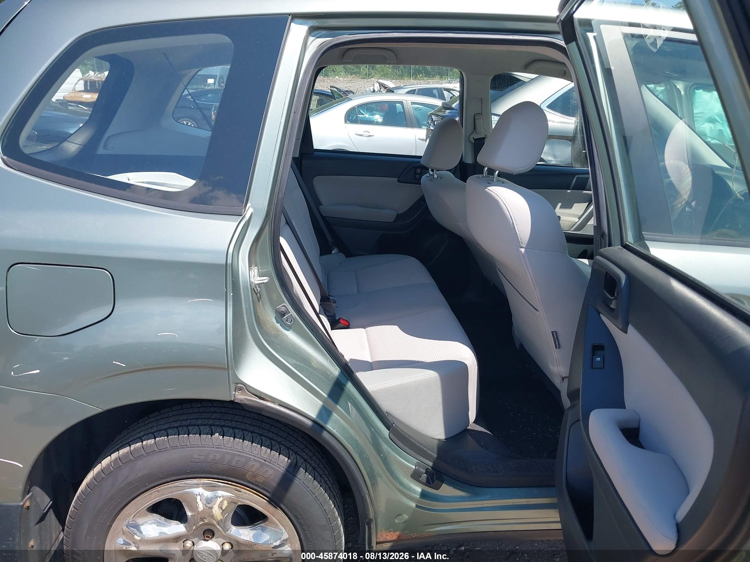 2014 Subaru Forester 2.5i Зеленый vin: JF2SJAAC8EH491769